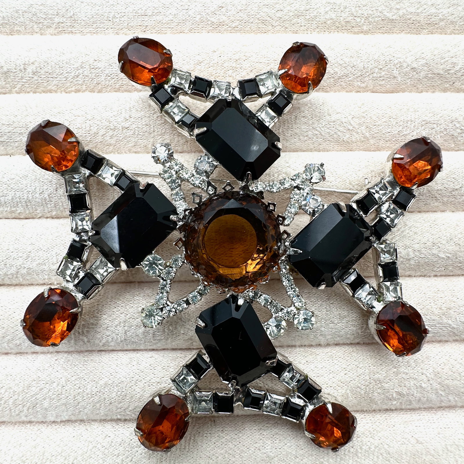 Vintage Multicolor Glass Rhinestone Maltese Cross Silver Tone Brooch Pin 4 Inch: Vintage Multicolor Glass Rhinestone Maltese Cross Silver Tone Brooch Pin 4 Inch