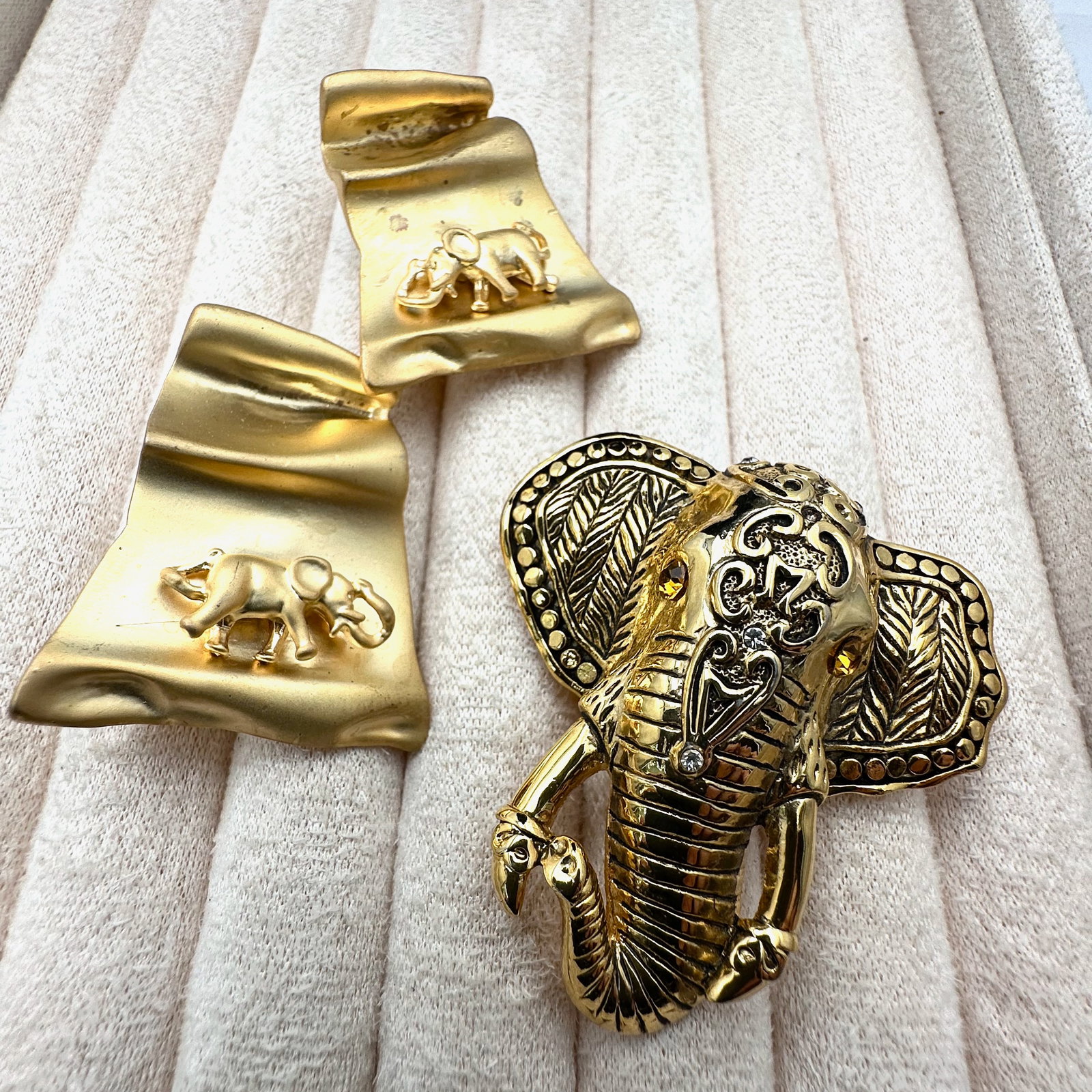 Vintage Elephant Brooch Pin and Coordinating Clip Elephant Clip Earrings (1 of 2)
