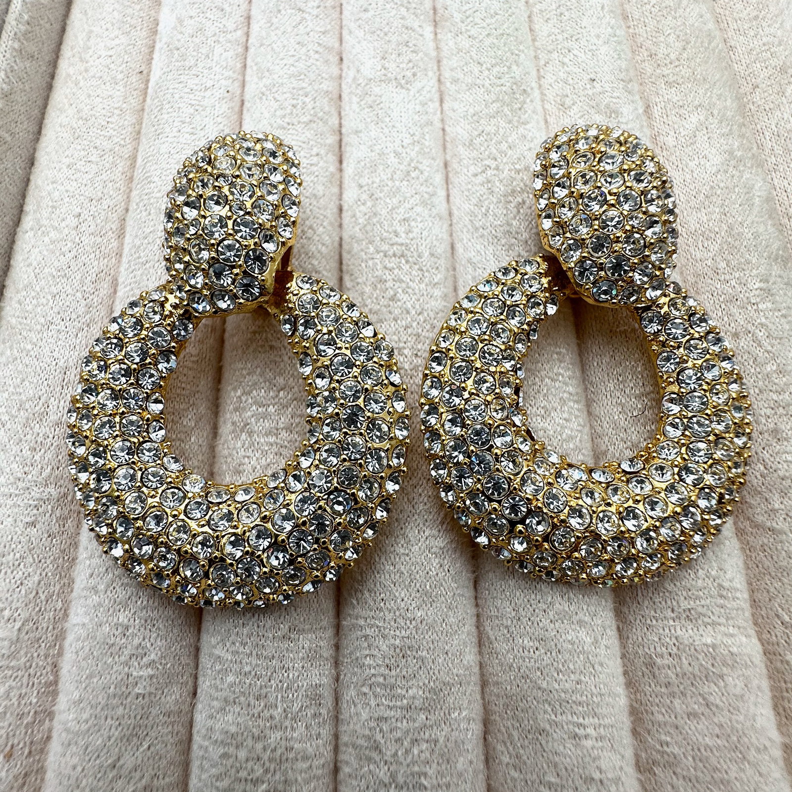 Vintage Large Door Knocker Clear Rhinestone Gold Tone Clip Earrings 2.25 Inch: Vintage Large Door Knocker Clear Rhinestone Gold Tone Clip Earrings 2.25 Inch
