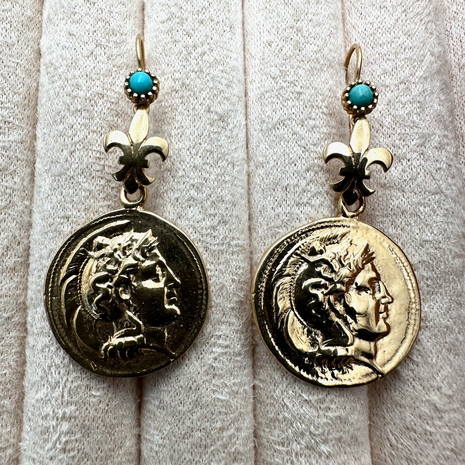 Gold Plated Ancient Coin Fleur De Lis Pierced Earrings 2 Inch (1 of 2)