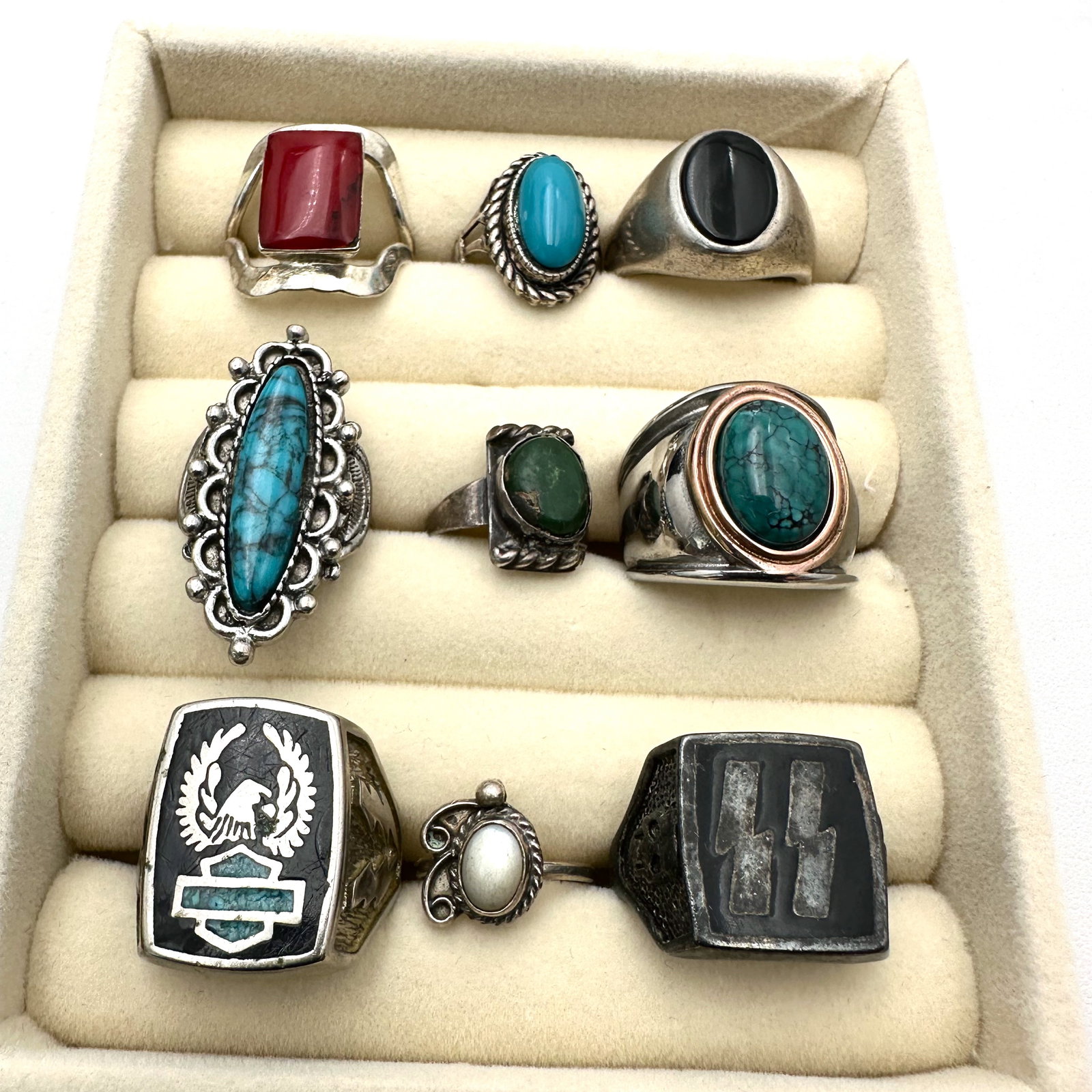Group Lot of Costume Rings Variety of Sizes (1 of 2)