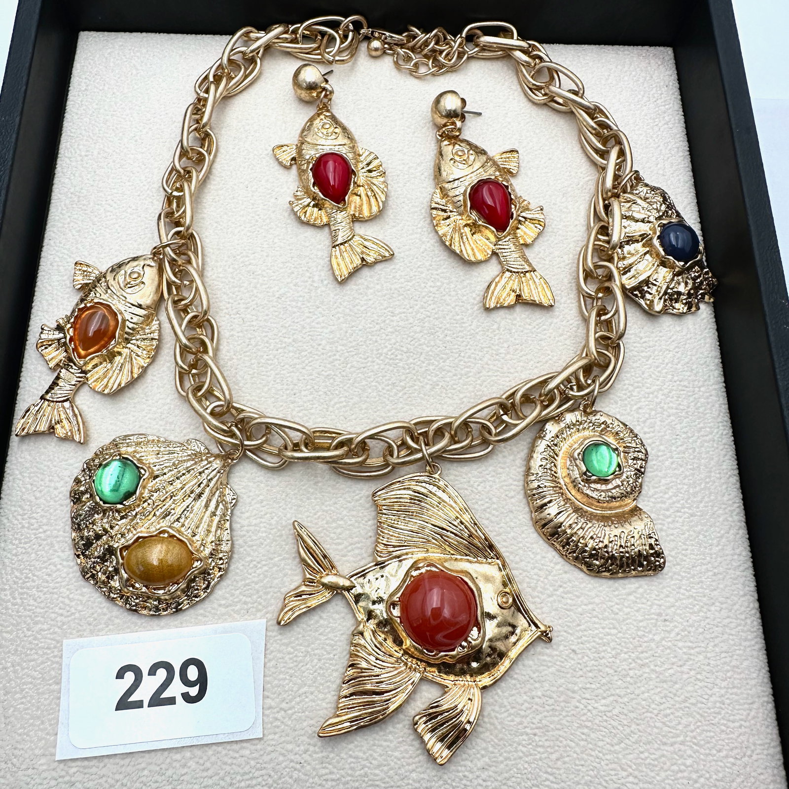 Jewelry Group Lot New Old Stock Gold Tone Glass Cabochon Necklace and Earrings Sea Design: Jewelry Group Lot New Old Stock Gold Tone Glass Cabochon Necklace and Earrings Sea Design