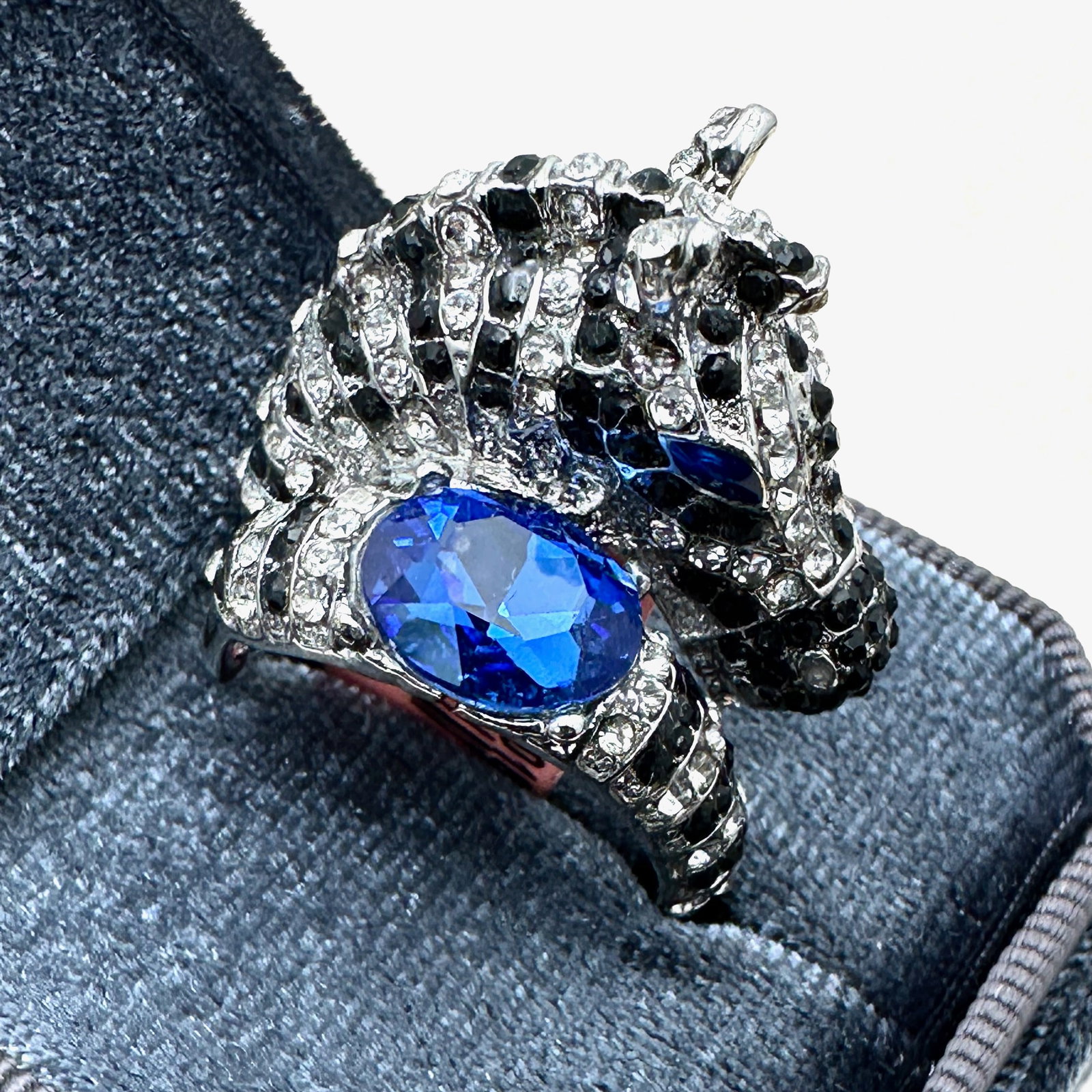 Dragonfly Design Ring Size 10 Silver Plated Box Included (1 of 2)