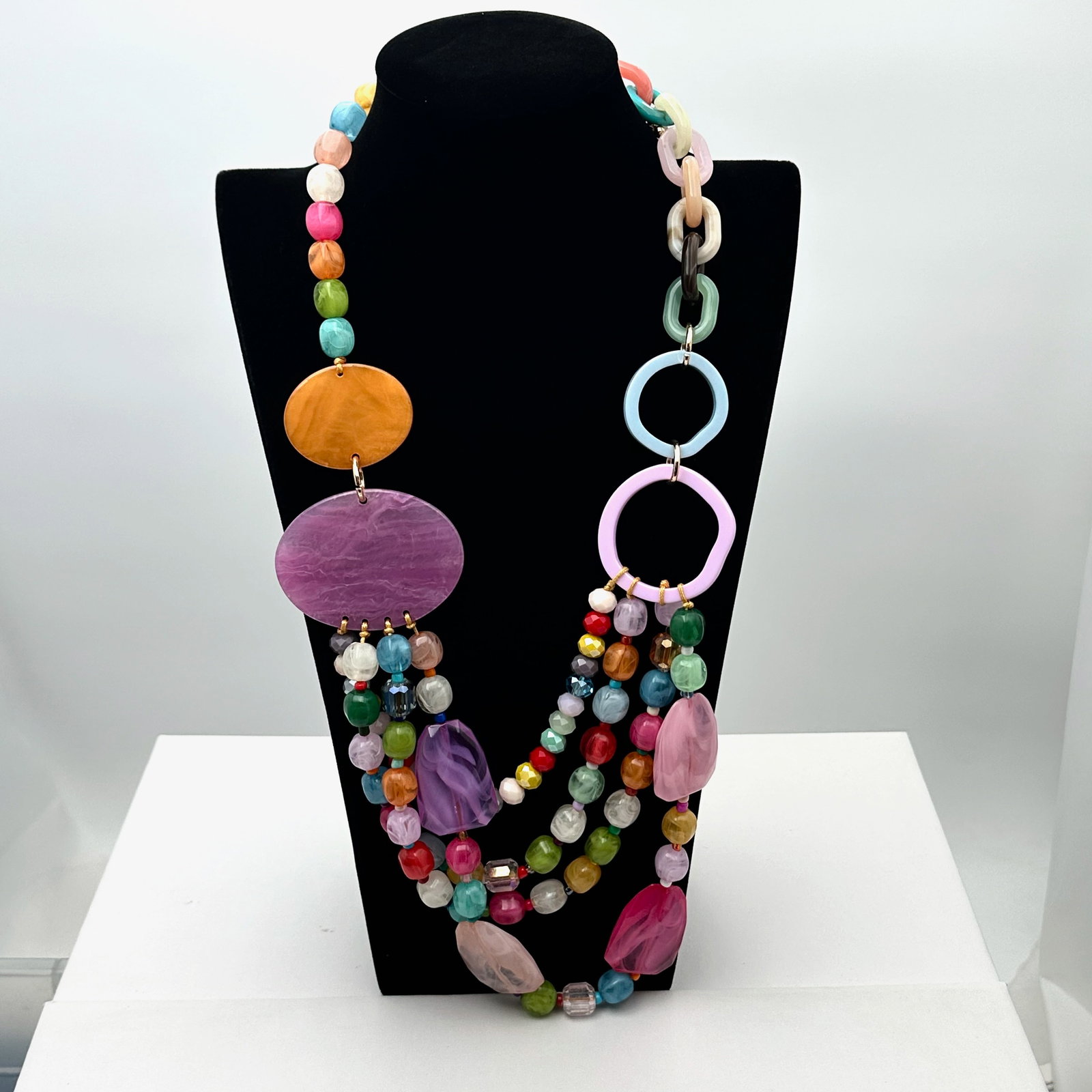 Chunky Marbled Lucite Multicolor Statement Necklace 24 Inch (1 of 3)