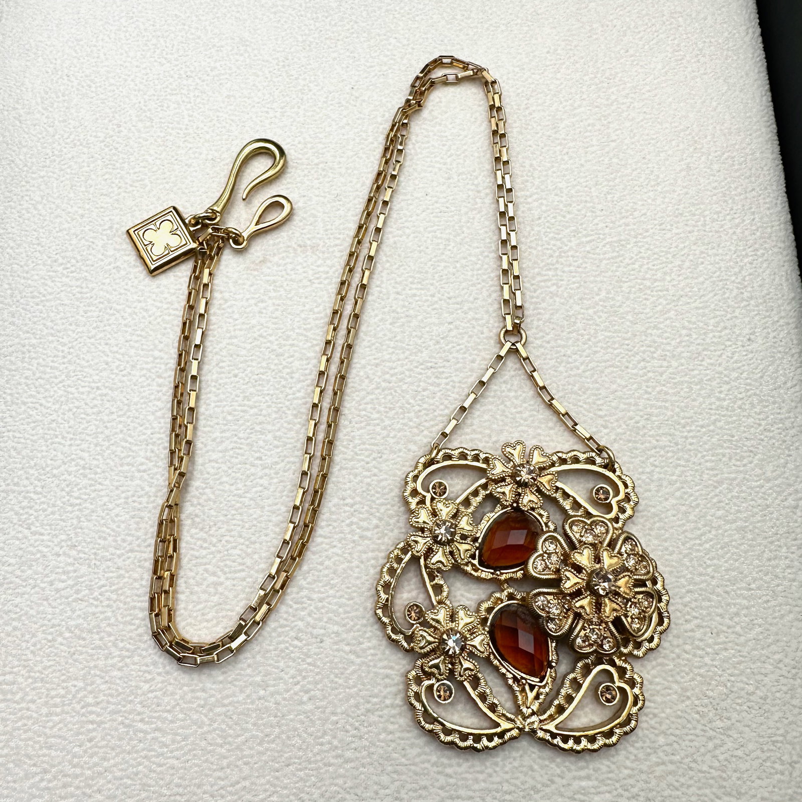 Amber Crystal Gold Tone Pendant Necklace 24 Inch: Amber Crystal Gold Tone Pendant Necklace 24 Inch