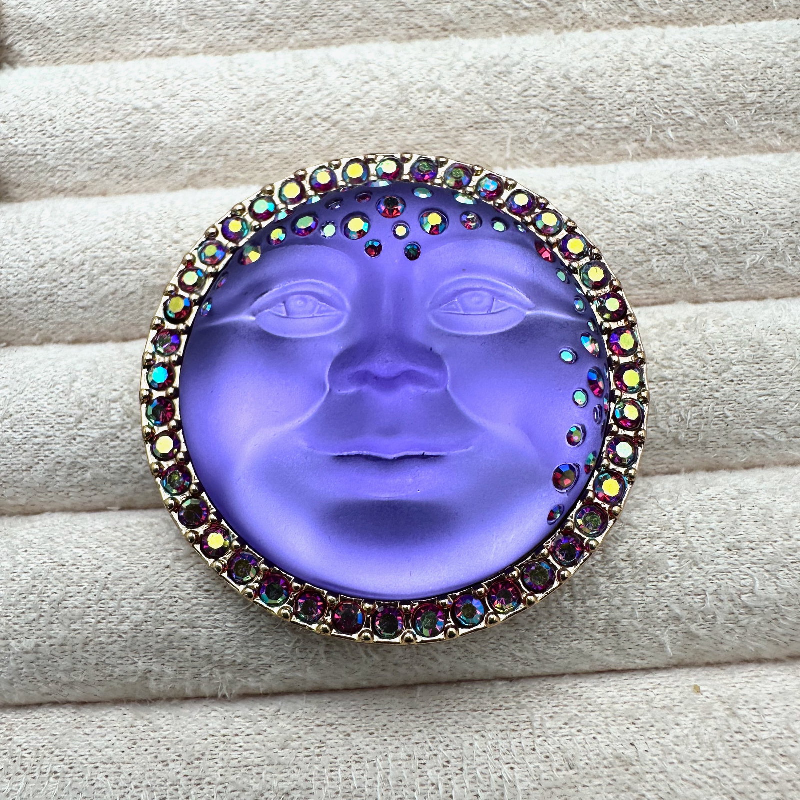 Kirks Folly Purple Moon Face Crystal Gold Tone Brooch Pin 1.5 Inch: Kirks Folly Purple Moon Face Crystal Gold Tone Brooch Pin 1.5 Inch