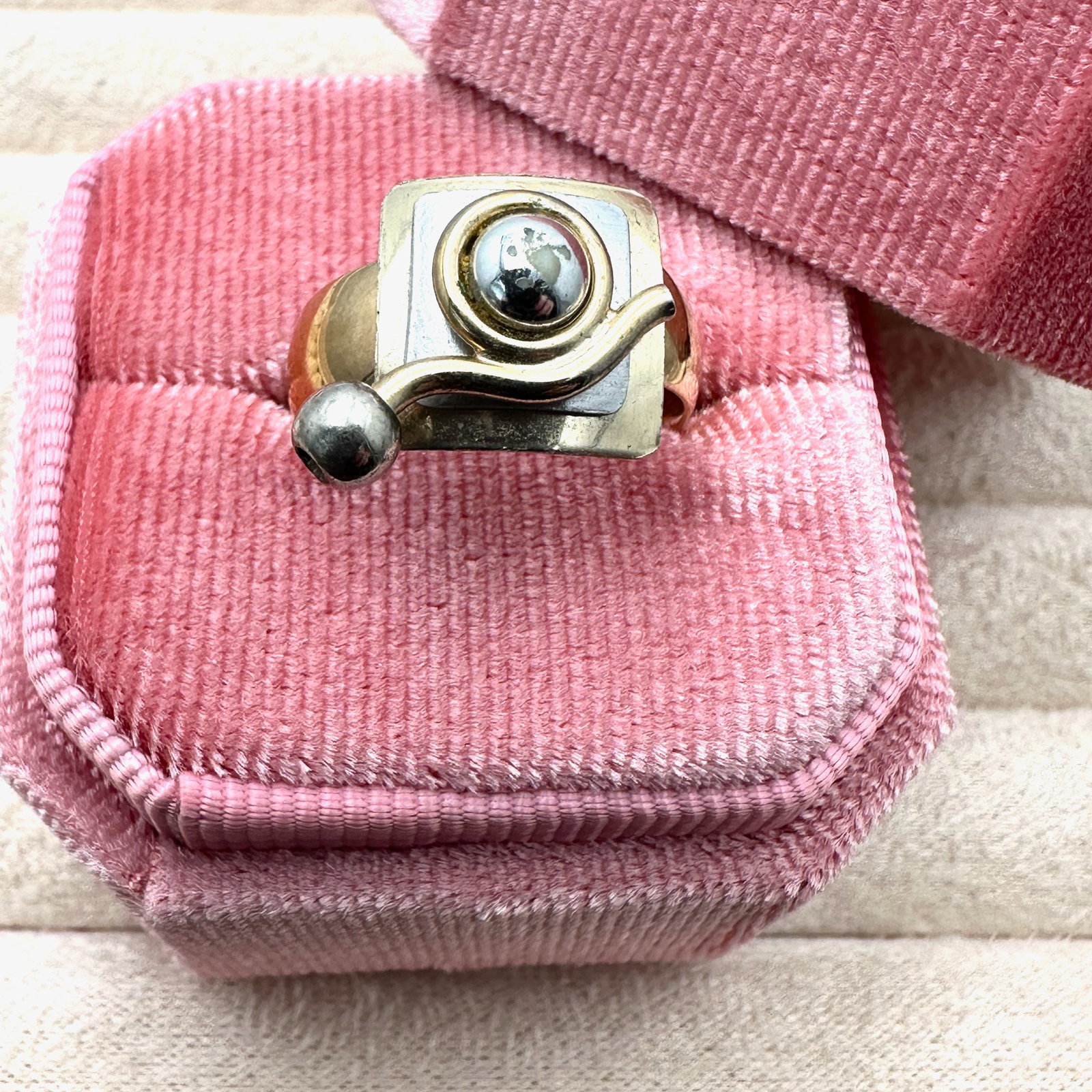 Vintage Artisan Gold and Silver Plated Ring Box Included (1 of 2)