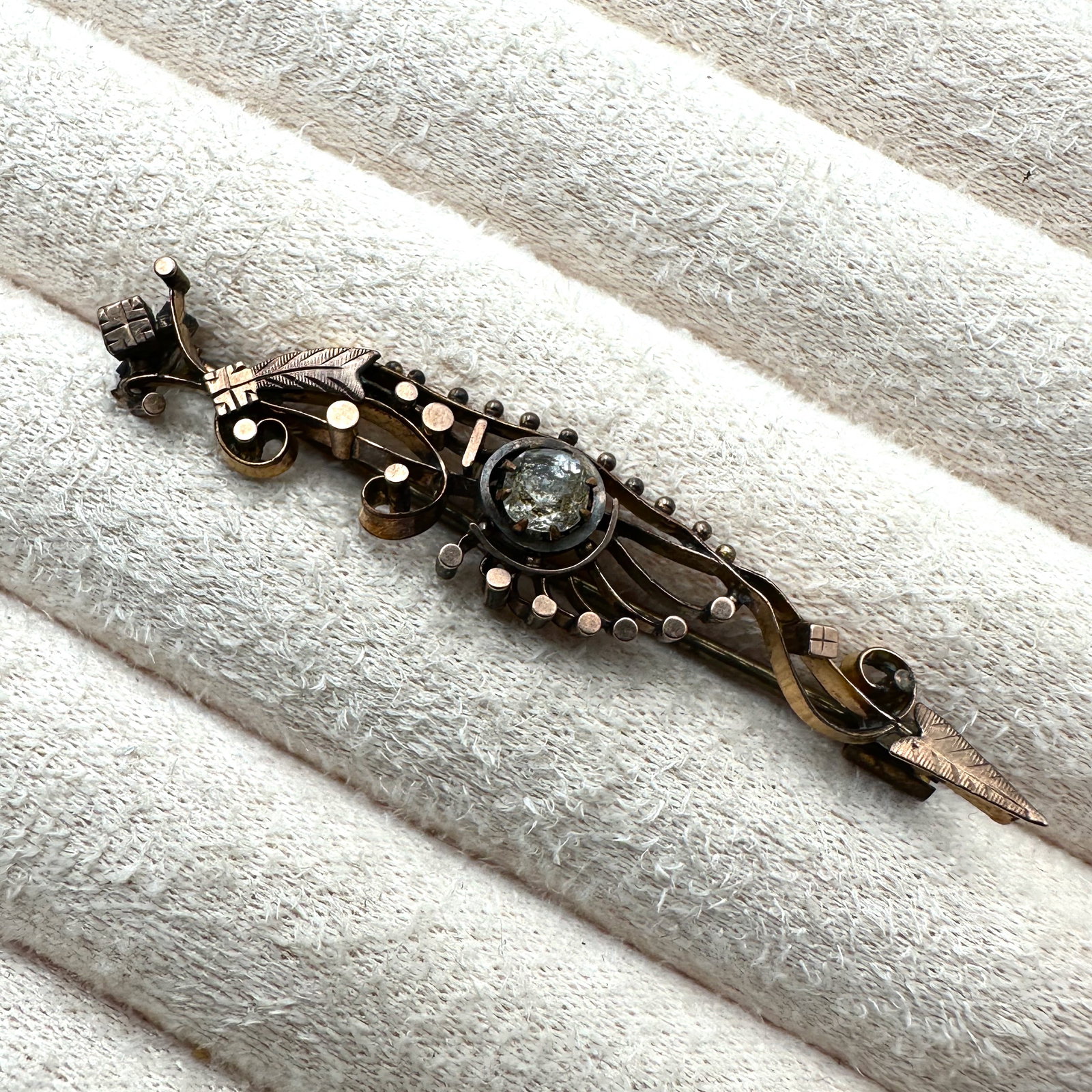 Antique Victorian Gold Filled Brooch Pin 2.25 Inch: Antique Victorian Gold Filled Brooch Pin 2.25 Inch