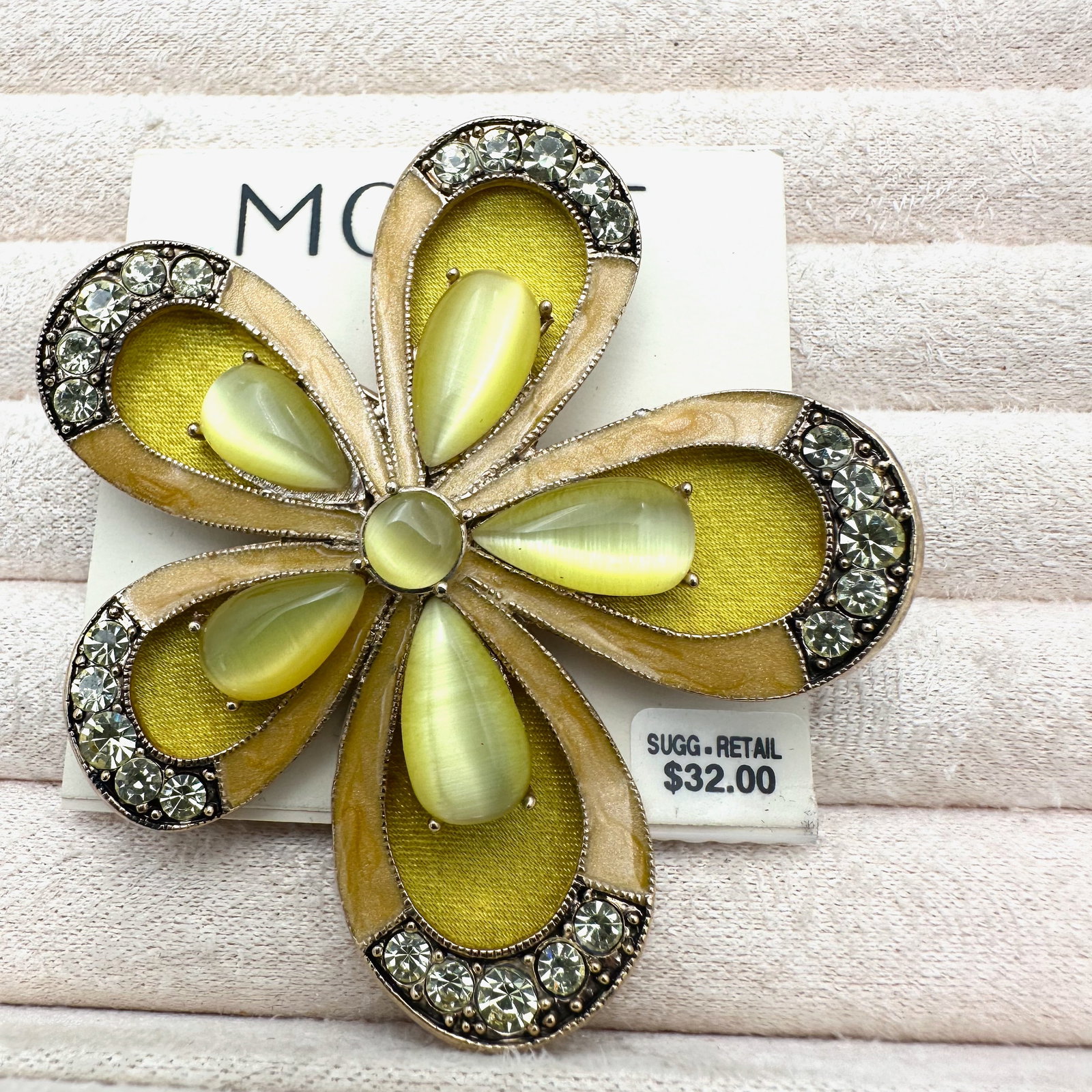 Vintage Monet Yellow Flower Brooch Pin on Original Card: Vintage Monet Yellow Flower Brooch Pin on Original Card