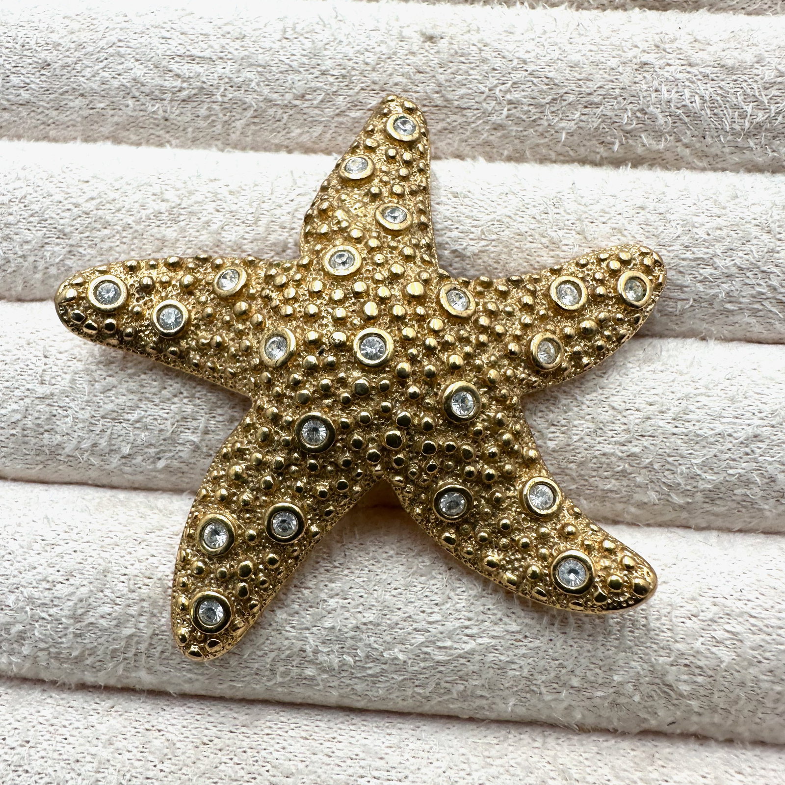Vintage Swarovski Swan Hallmark Clear Crystal Gold Plated Starfish Brooch Pin 2 Inch: Vintage Swarovski Swan Hallmark Clear Crystal Gold Plated Starfish Brooch Pin 2 Inch