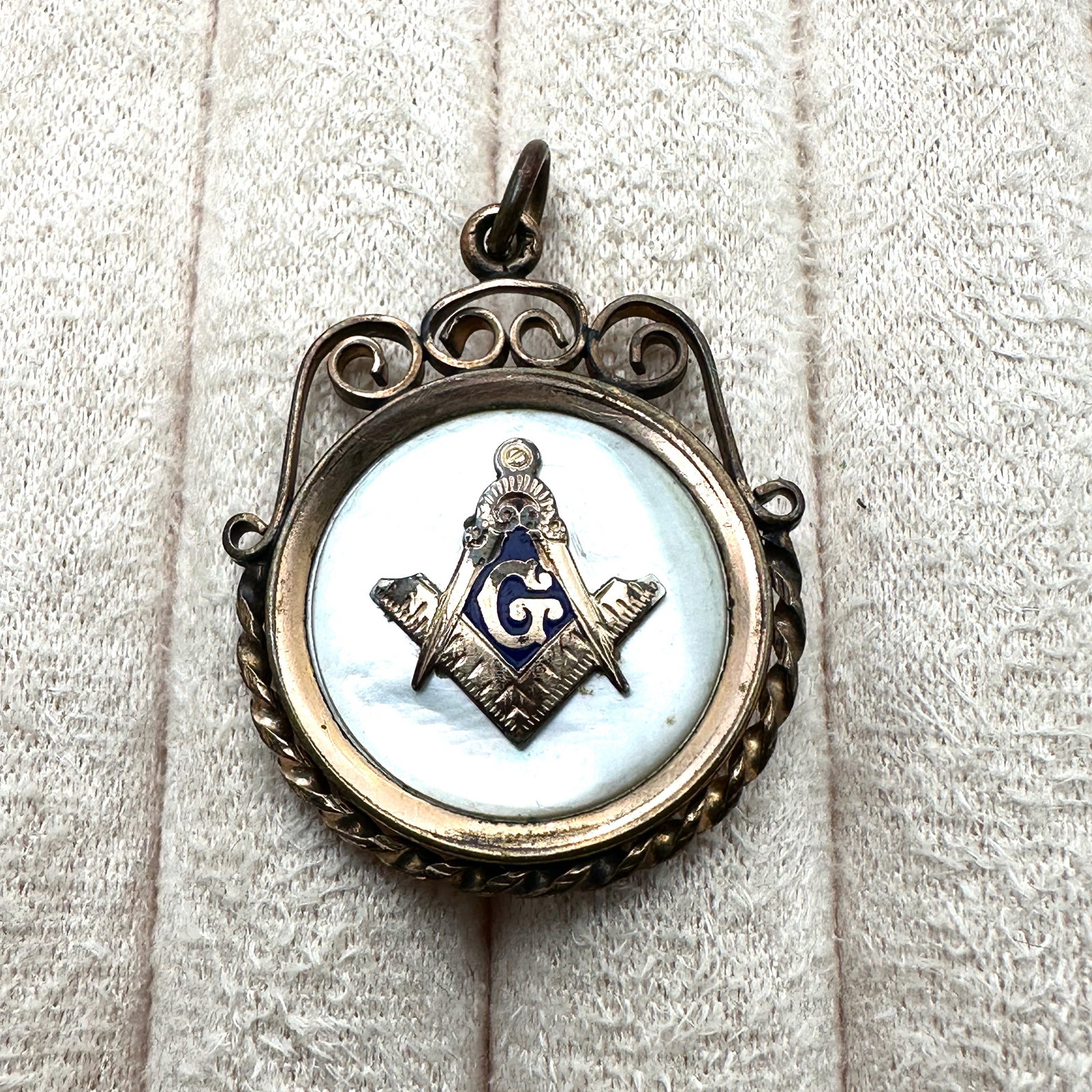 Antique Vintage Gold Filled Watch Chain Fob 1.25 Inch (1 of 2)