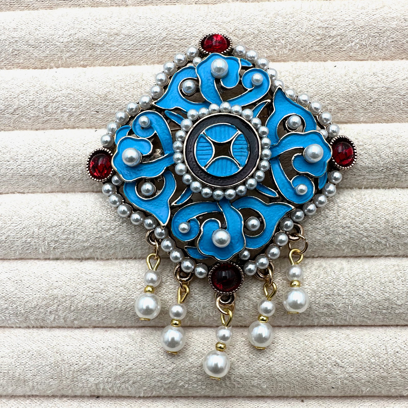 Blue Enamel Red Cabochon Faux Pearl Gold Tone Pin Pendant 3 Inch (1 of 2)