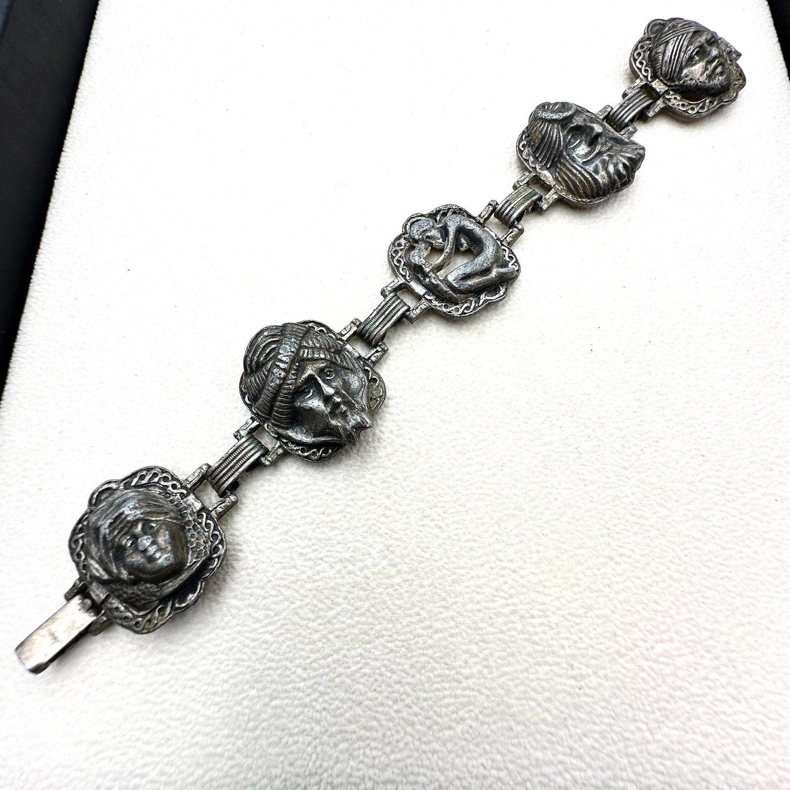 Antique Unsigned Silver Pot Metal Bracelet 7.25 Inch Thief of Baghdad? (1 of 3)
