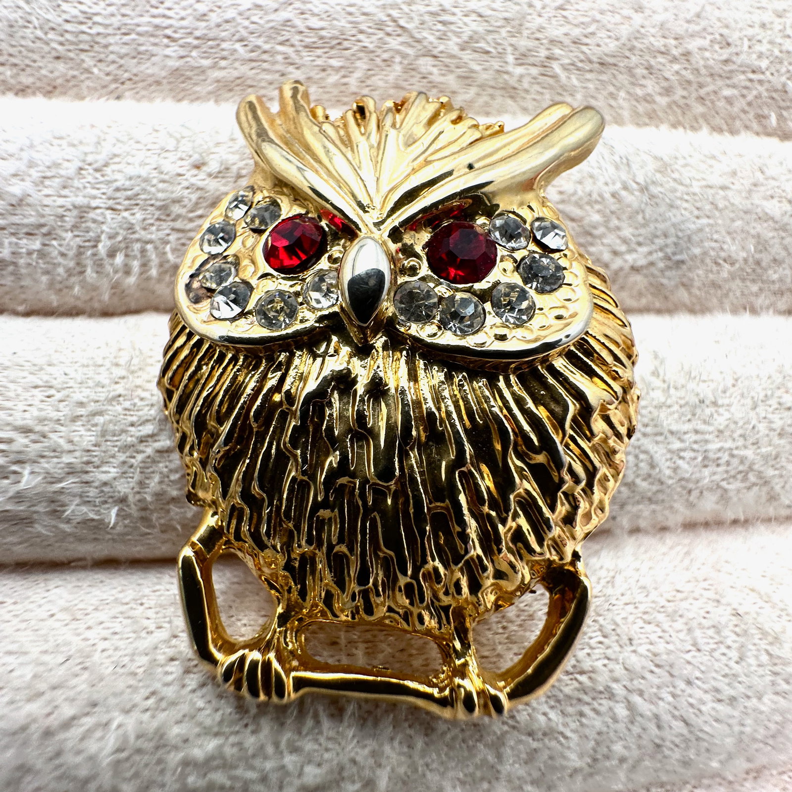 Vintage Eisenberg Ice Red And Clear Glass Rhinestone Gold Tone Owl Brooch Pin 1.5 Inch (1 of 2)