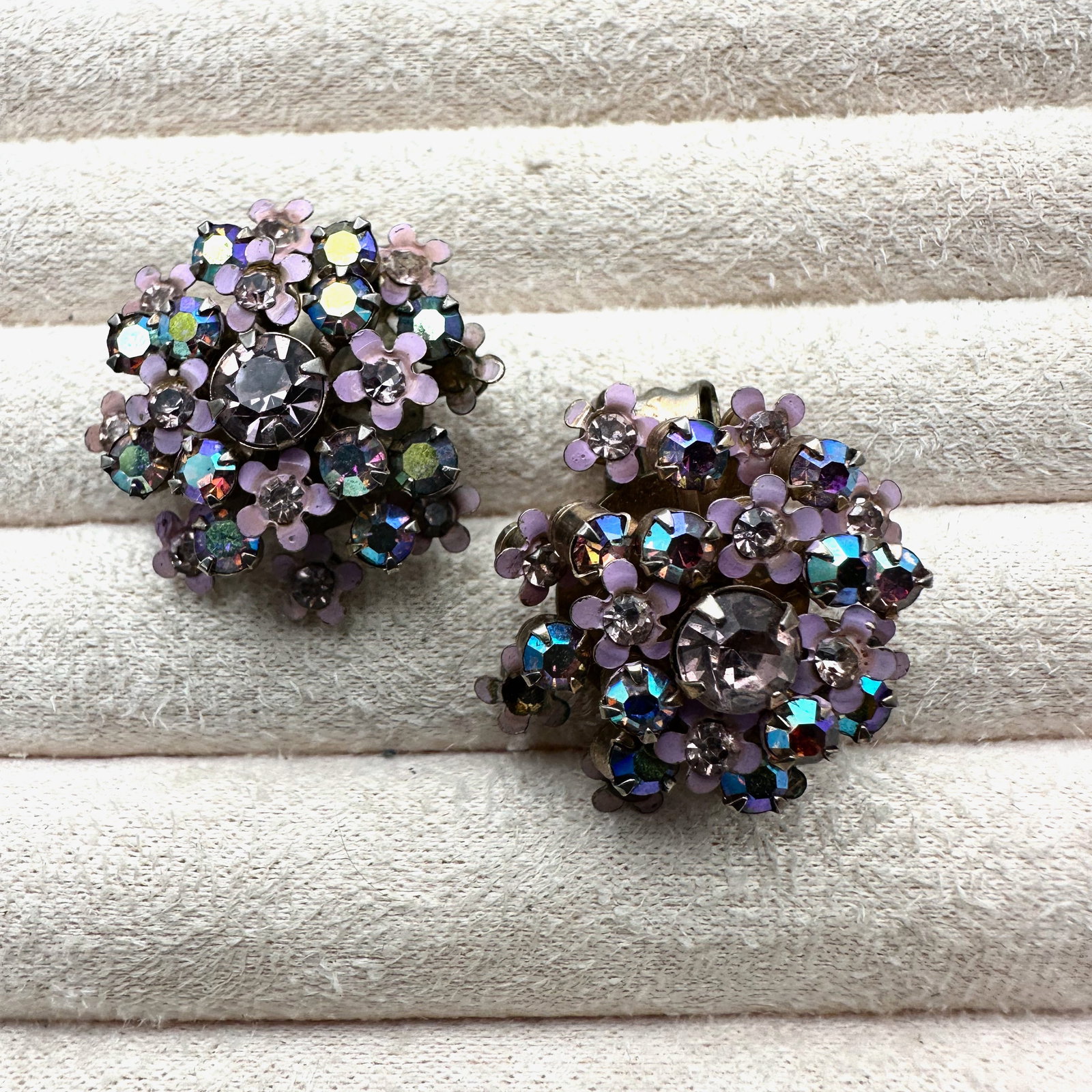 Vintage Weiss Pink Enamel Glass Rhinestone Gold Tone Clip Earrings 1.25 Inch: Vintage Weiss Pink Enamel Glass Rhinestone Gold Tone Clip Earrings 1.25 Inch
