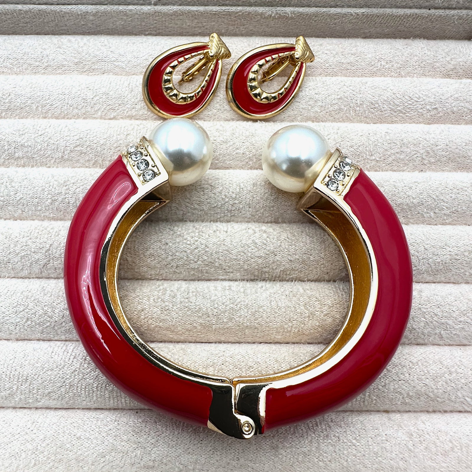 Red Enamel Rhinestone Faux Pearl Gold Tone Hinged Bracelet and Clip Earrings (1 of 2)