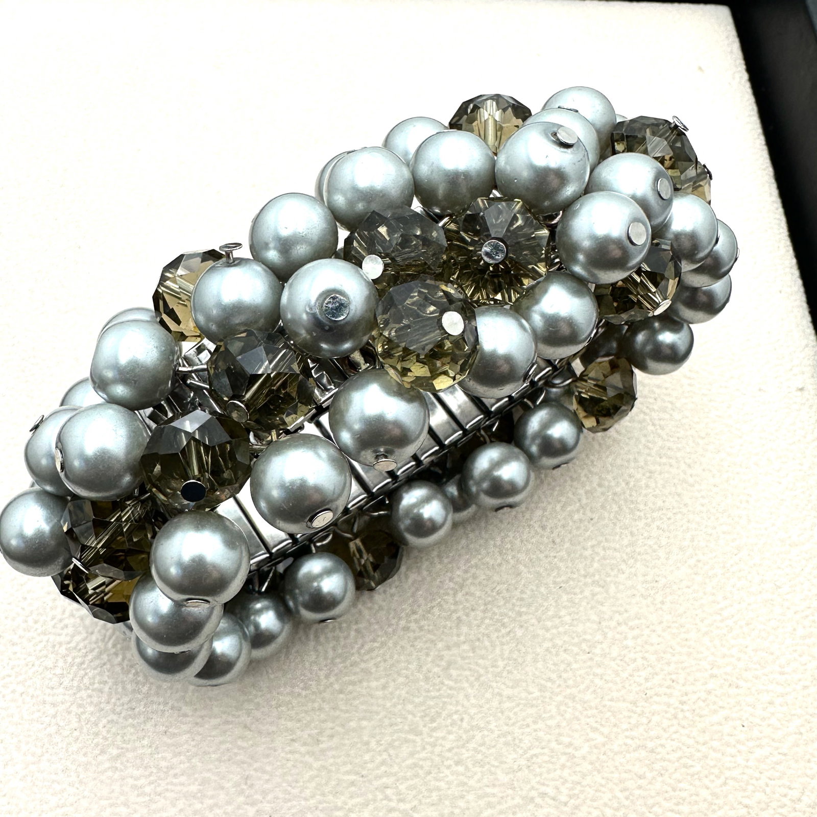 Vintage Expandable Silver Tone Bracelet Grey Glass and Amber Crystal Bracelet (1 of 2)