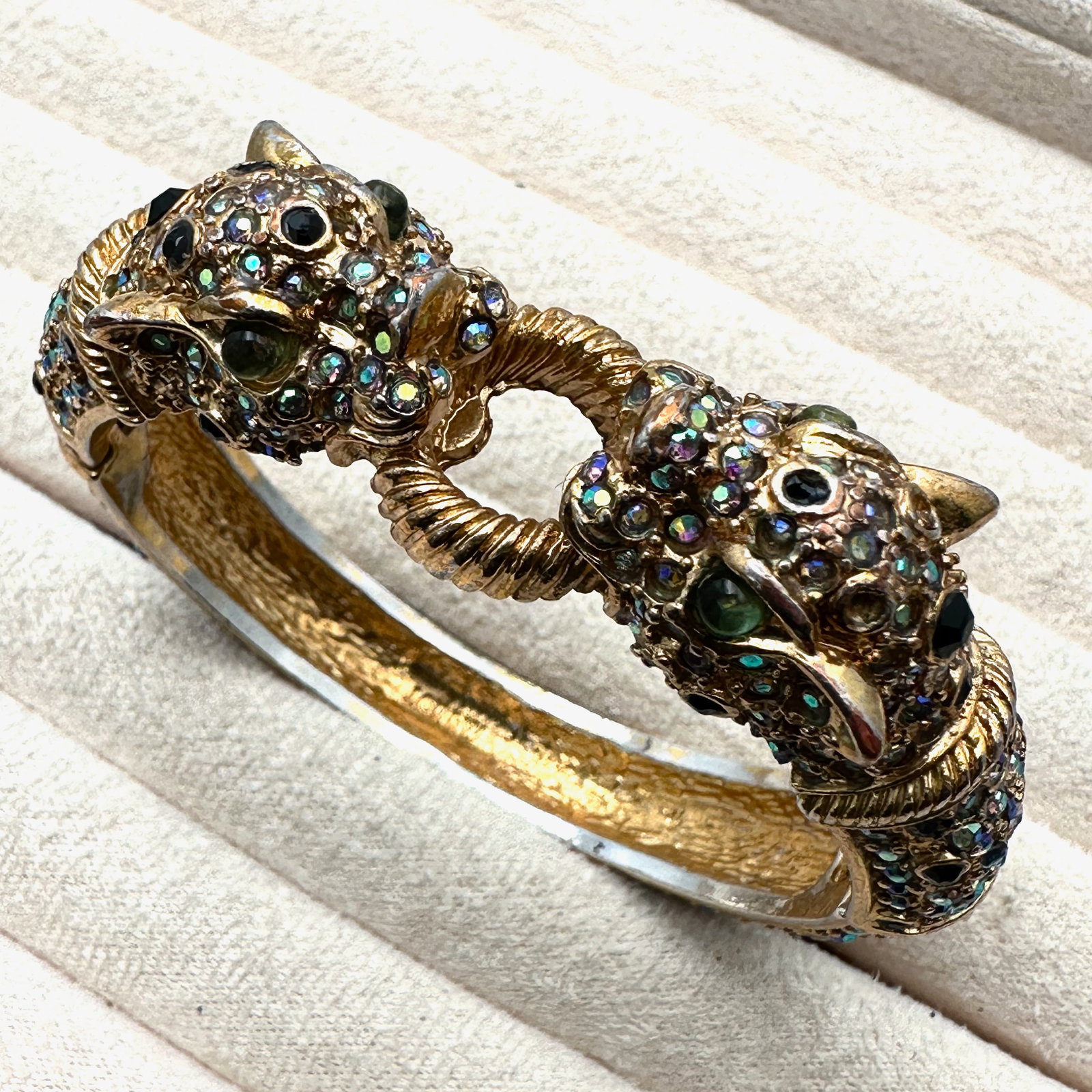 Rhinestone Encrusted Leopard Gold Tone Hinged Bangle Bracelet 6.5 Inch: Rhinestone Encrusted Leopard Gold Tone Hinged Bangle Bracelet 6.5 Inch
