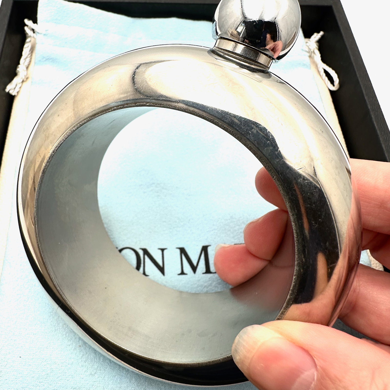 Large Heavy Silver Tone Bracelet With Von Maur Pouche 8 Inch: Large Heavy Silver Tone Bracelet With Von Maur Pouche 8 Inch