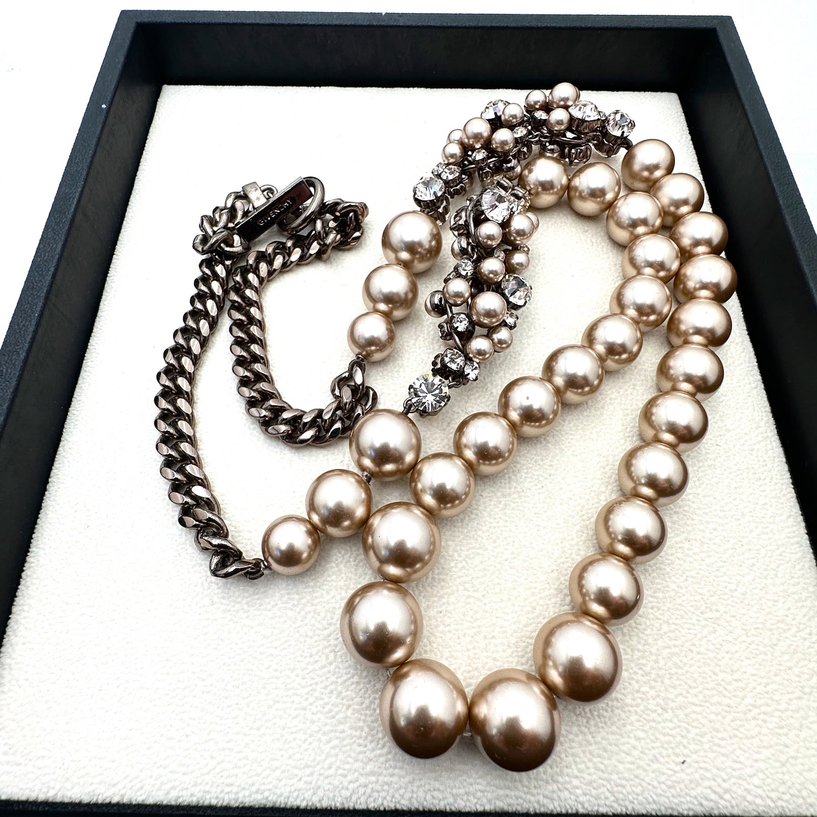 Givenchy Faux Glass Pearl and Crystal Long Length Toggle Clasp Necklace 34 Inch Length Heavy Quality: Givenchy Faux Glass Pearl and Crystal Long Length Toggle Clasp Necklace 34 Inch Length Heavy Quality