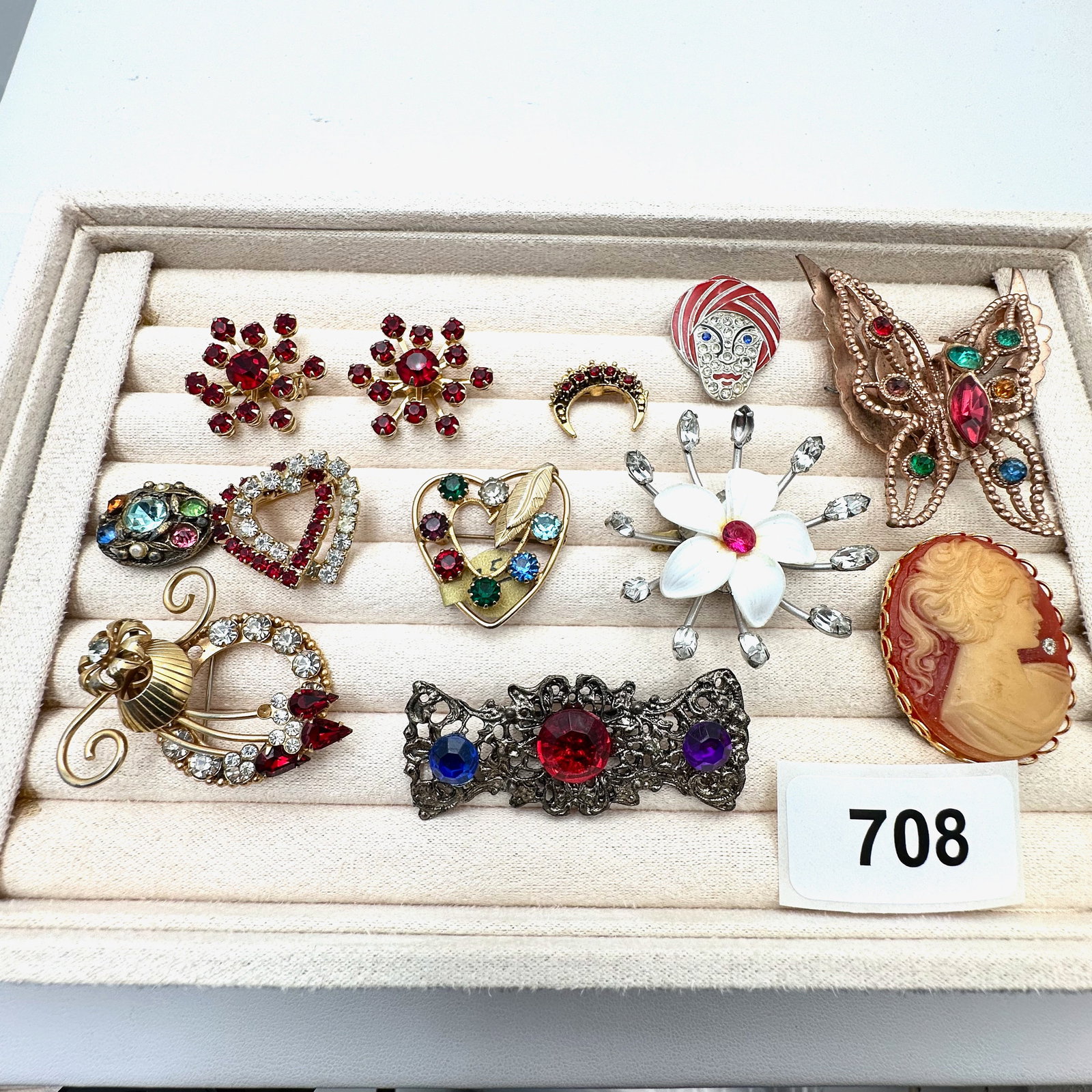 Vintage Group Lot of Brooches Pins Red Glass Rhinestones and More (1 of 2)