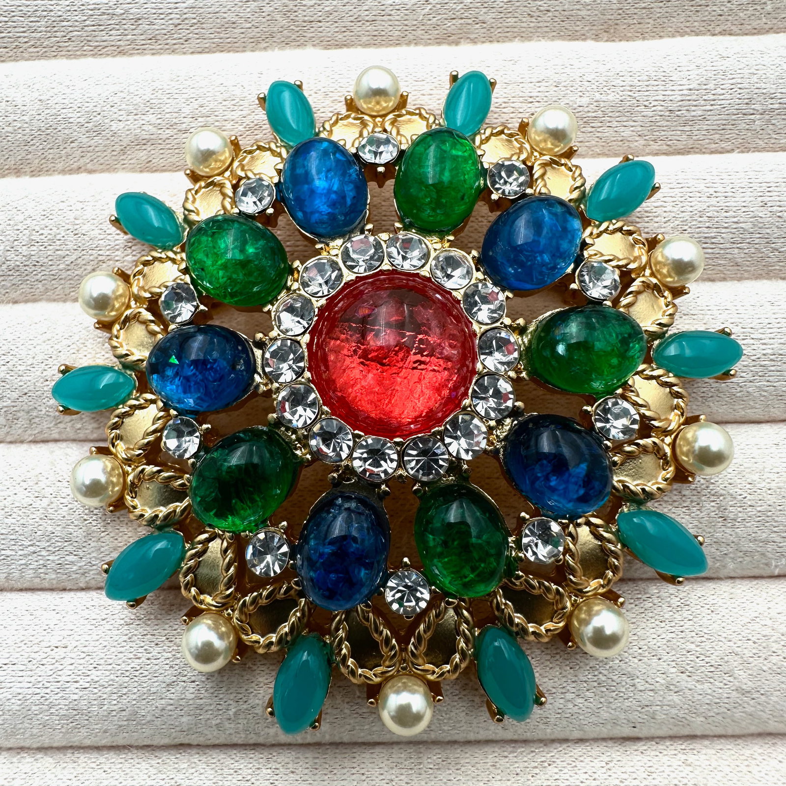 Blue Green & Pink Glass Cabochon Clear Rhinestone Gold Tone Brooch Pin 3 Inch: Blue Green & Pink Glass Cabochon Clear Rhinestone Gold Tone Brooch Pin 3 Inch