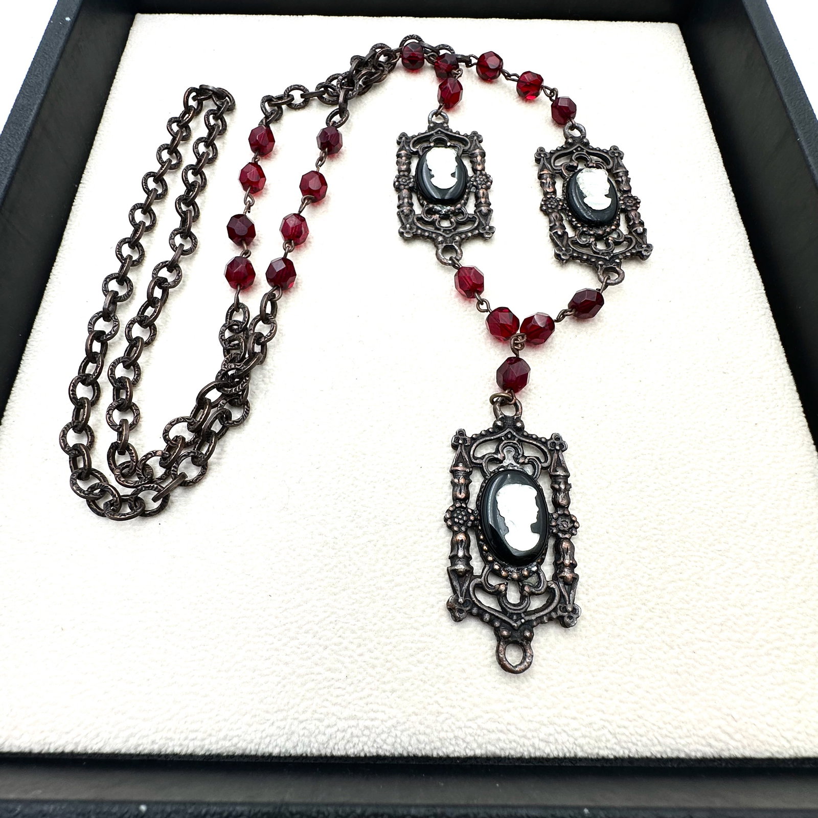 Vintage Red Glass Bead Cameo Long Length Necklace 32 Inch (1 of 2)