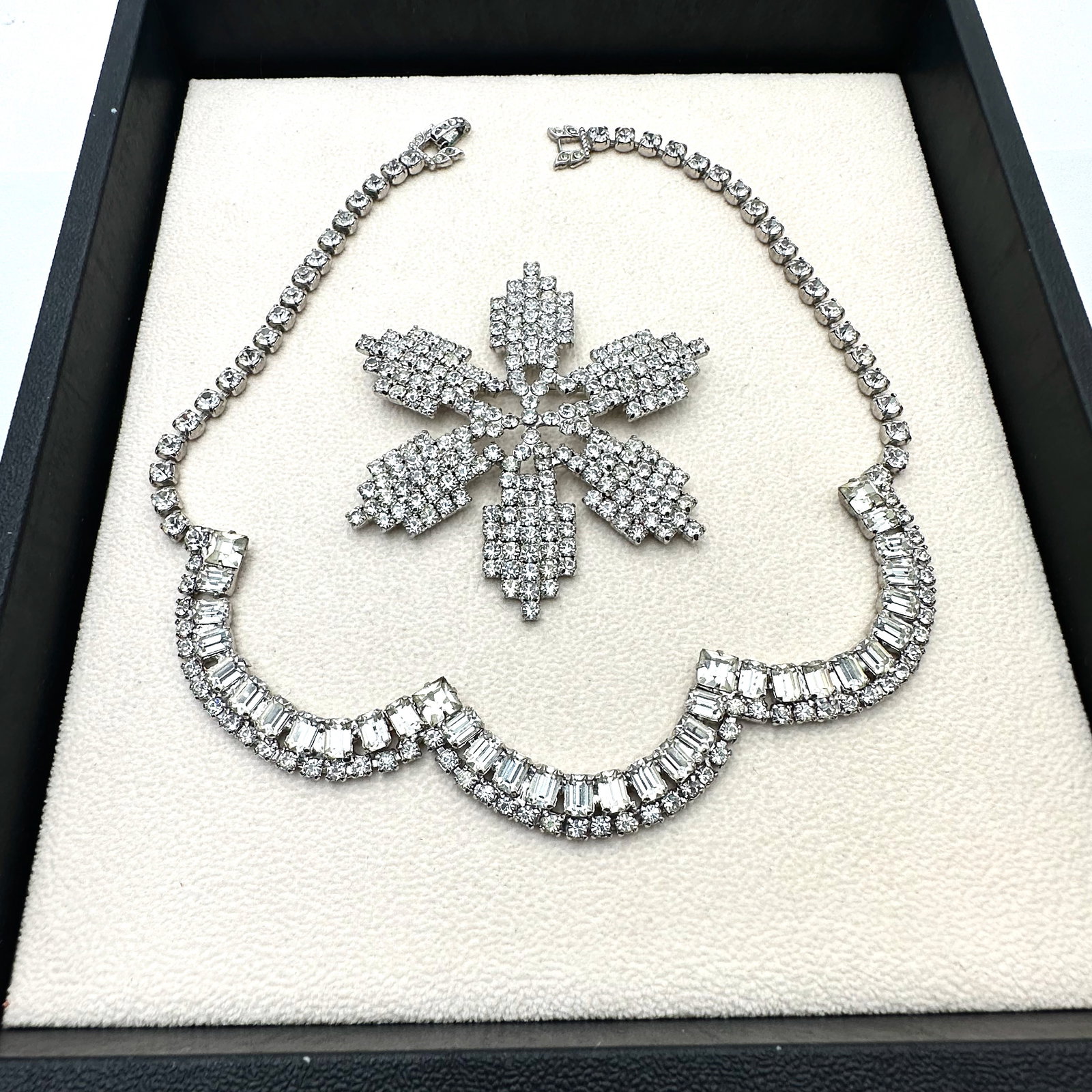 Vintage Clear Glass Rhinestone 16 Inch Silver Tone Necklace & 2.5 Inch Weiss Brooch Pin (1 of 2)