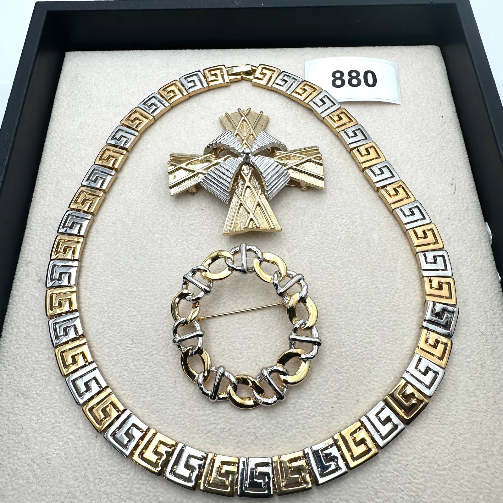 Vintage Group Jewelry Lot Gold and Silver Tone Greek Key Necklace Maltese Cross Brooch &. Circle: Vintage Group Jewelry Lot Gold and Silver Tone Greek Key Necklace Maltese Cross Brooch &. Circle Brooch