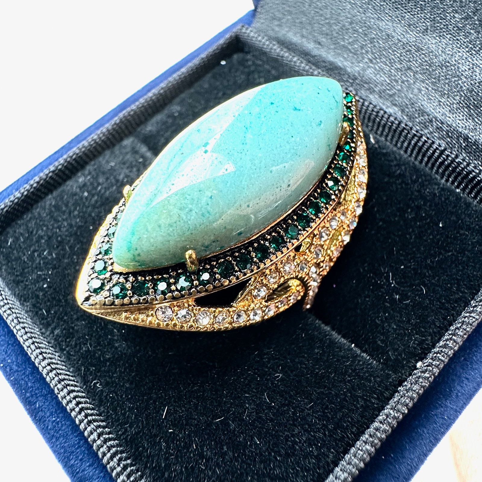 Green Gemstone and Crystal Gold Plated Statement Ring Size 9.5 Box Included: Green Gemstone and Crystal Gold Plated Statement Ring Size 9.5 Box Included