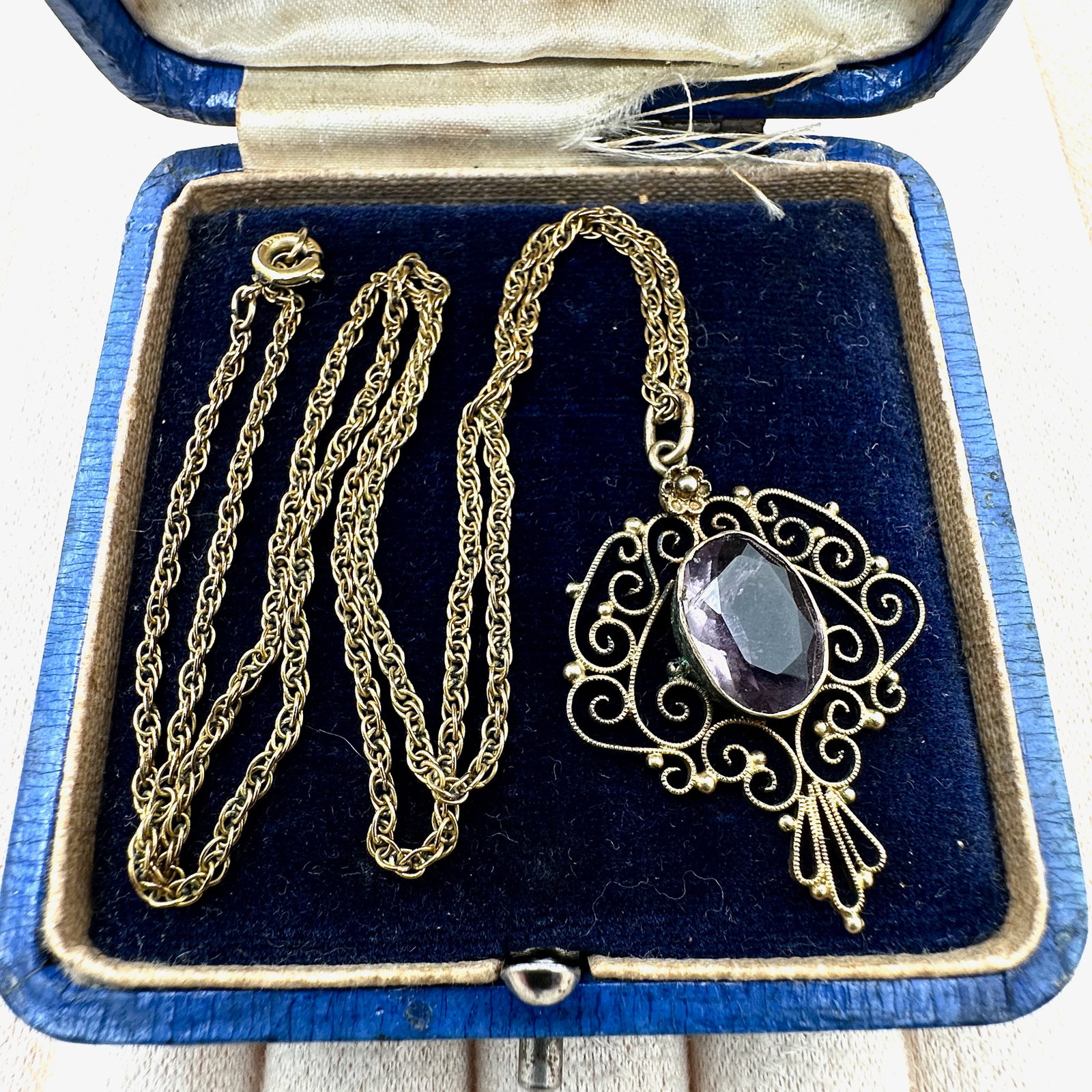 Antique Gold Filled Amethyst Filigree Pendant Necklace Gold Filled Chain: Antique Gold Filled Amethyst Filigree Pendant Necklace Gold Filled Chain