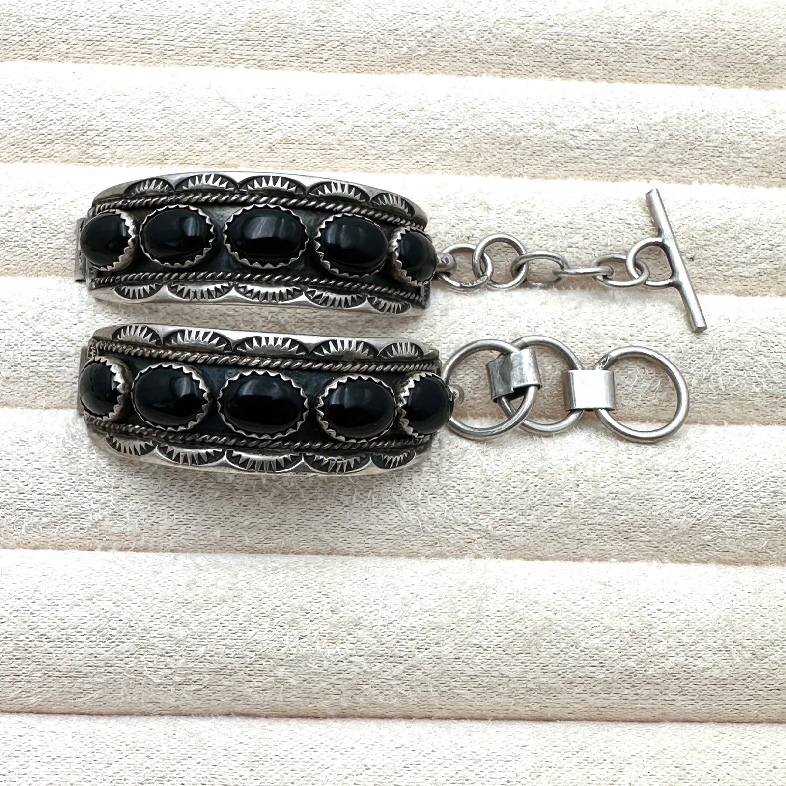 Vintage Native American F James Navajo Black Onyx Sterling Silver Bracelet Watch Cuffs Weight 18 (1 of 2)
