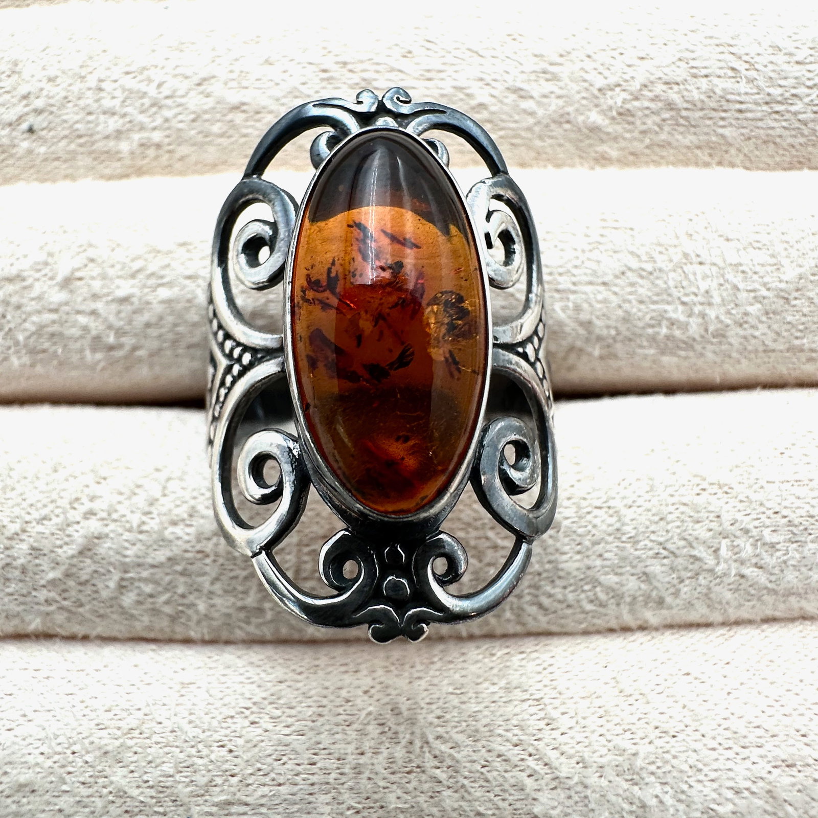 Vintage Natural Amber Sterling Silver Ring Size 9 Weight 7 Grams (1 of 2)