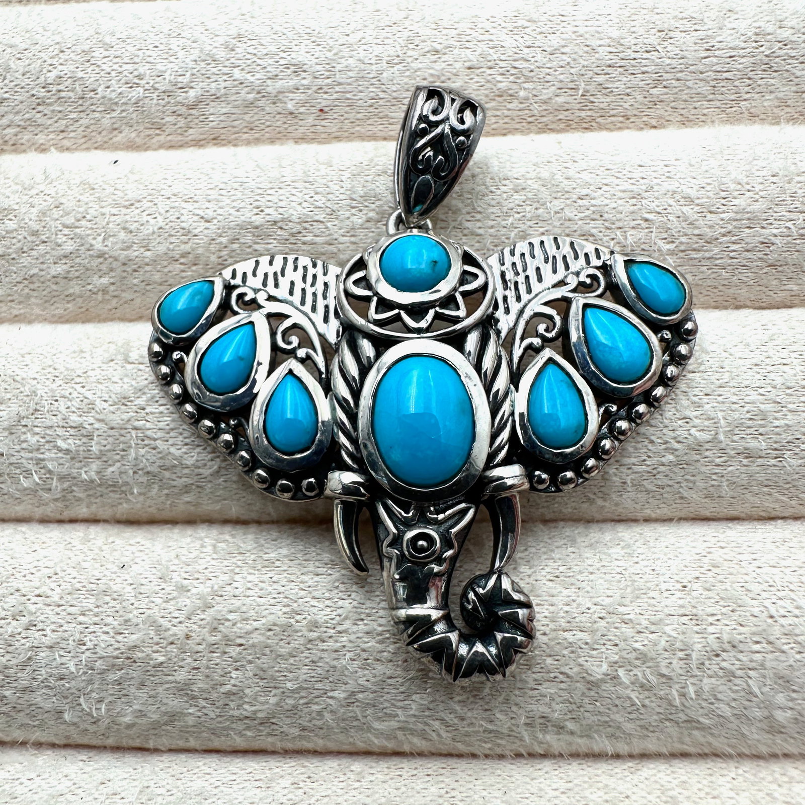Sleeping Beauty Turquoise Sterling Silver Elephant Pendant 1.75 Inch Length Weight 11 Grams: Sleeping Beauty Turquoise Sterling Silver Elephant Pendant 1.75 Inch Length Weight 11 Grams