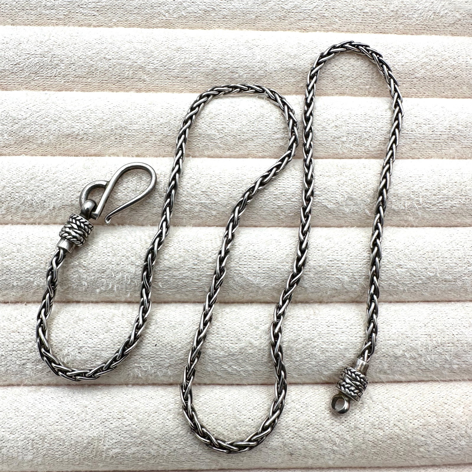 Indonesian Sterling Silver Chain Necklace 16 Inch Length Weight 12 Grams (1 of 2)