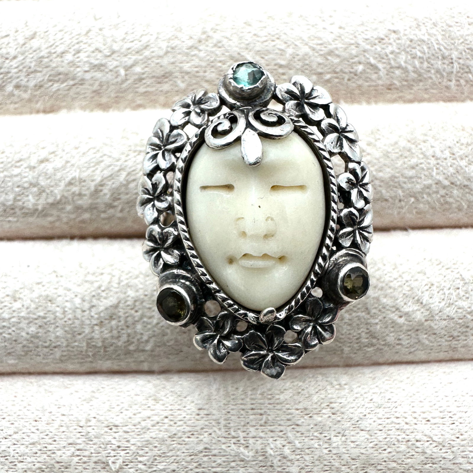Carved Goddess Face Multi Gemstone Sterling Silver Ring Adjustable Size Set at 8 (1 of 3)