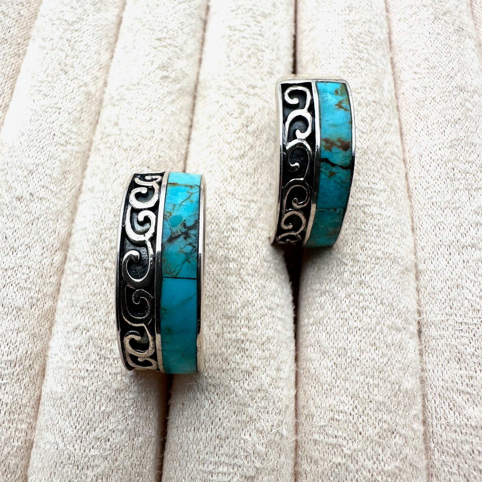 Inlay Turquoise Sterling Silver Pierced Hoop Earrings 1 Inch Signed BBJ Nice Quality: Inlay Turquoise Sterling Silver Pierced Hoop Earrings 1 Inch Signed BBJ Nice Quality