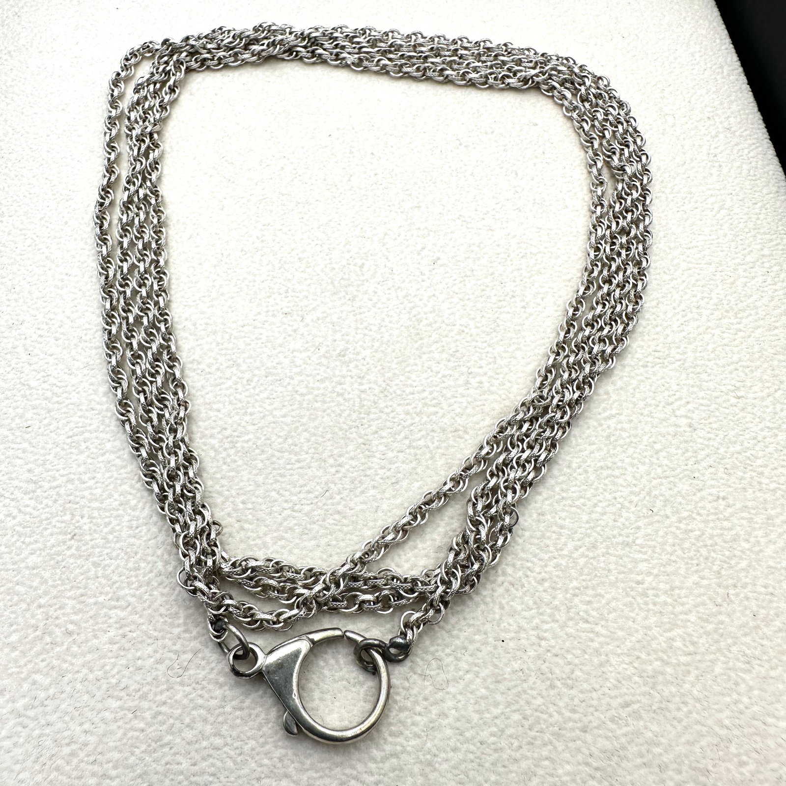 Sterling Silver Chain Unusual Large Clasp 56 Inch Weight 33 Grams (1 of 2)