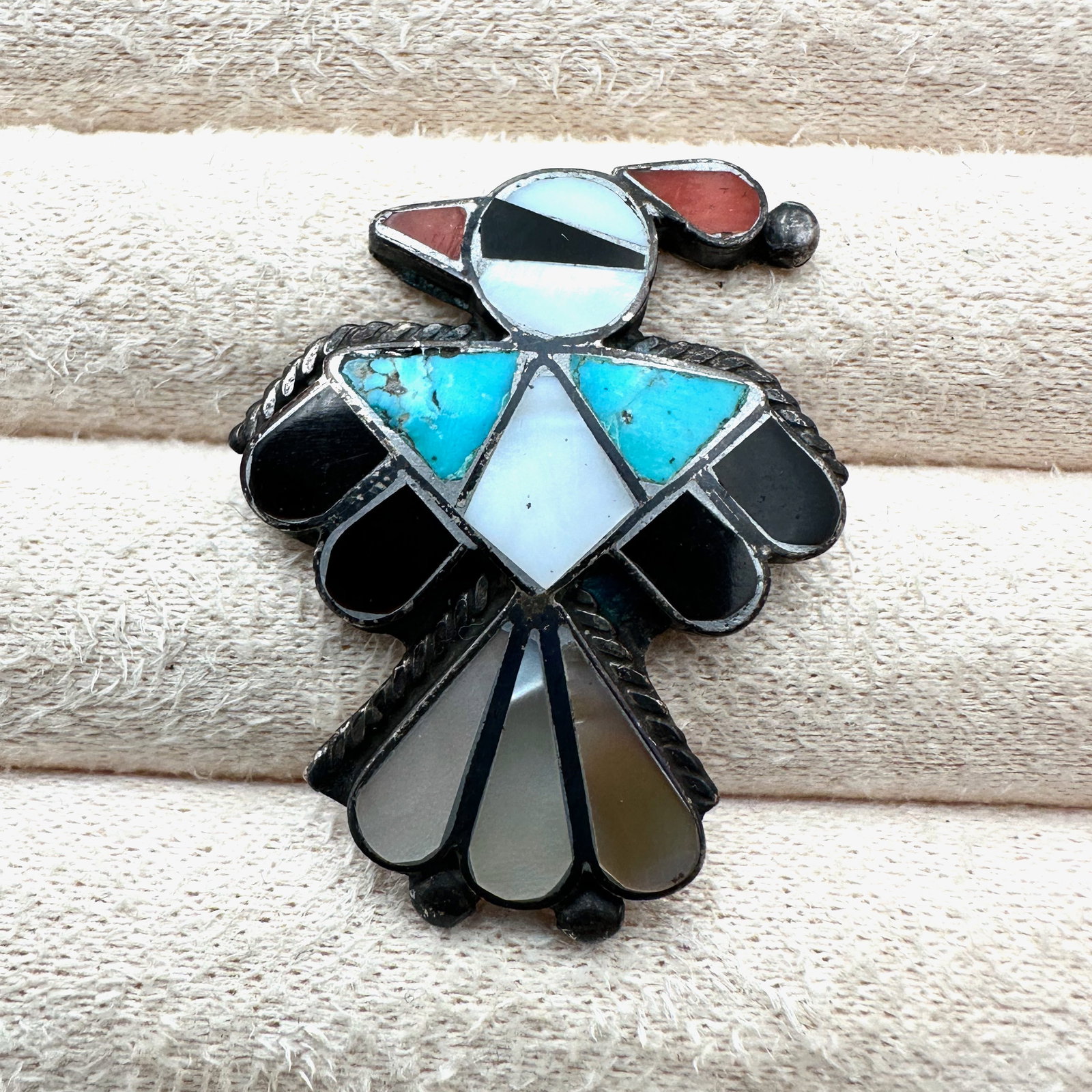 Vintage Native American Inlay Turquoise Multi Gemstone Thunderbird Brooch Pin 1.25 Inch: Vintage Native American Inlay Turquoise Multi Gemstone Thunderbird Brooch Pin 1.25 Inch