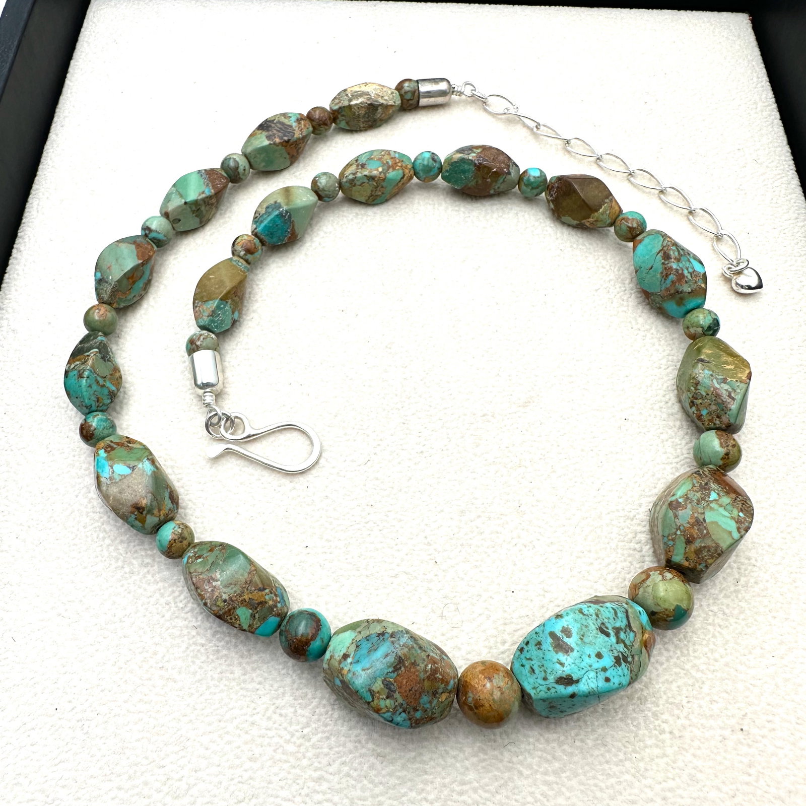 Jay King Desert Rose Trading Turquoise Bead Sterling Silver Necklace 18 to 20 Inch: Jay King Desert Rose Trading Turquoise Bead Sterling Silver Necklace 18 to 20 Inch