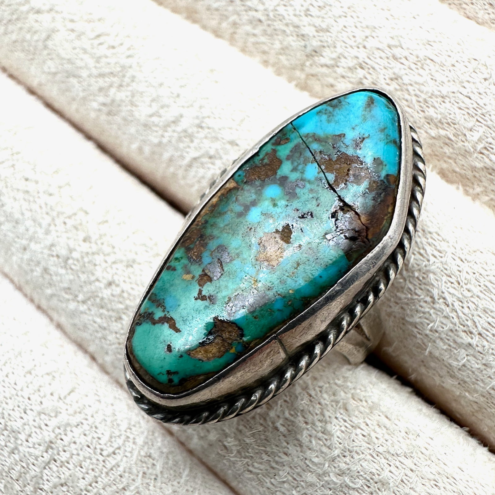 Vintage Turquoise Sterling Silver Ring Size 6 Weight 8 Grams (1 of 2)