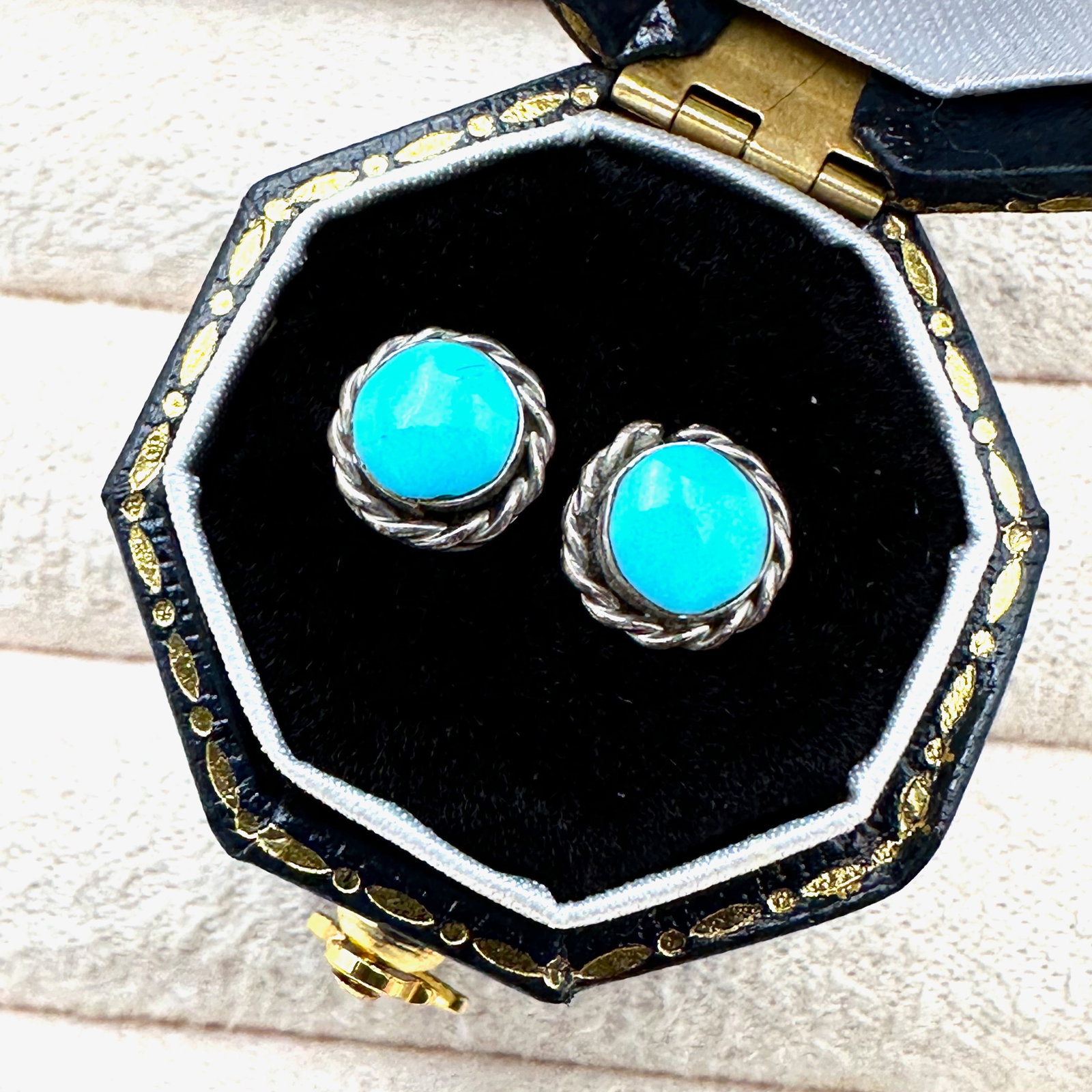 Vintage Turquoise Sterling Silver Pierced Stud Earrings Box Included: Vintage Turquoise Sterling Silver Pierced Stud Earrings Box Included