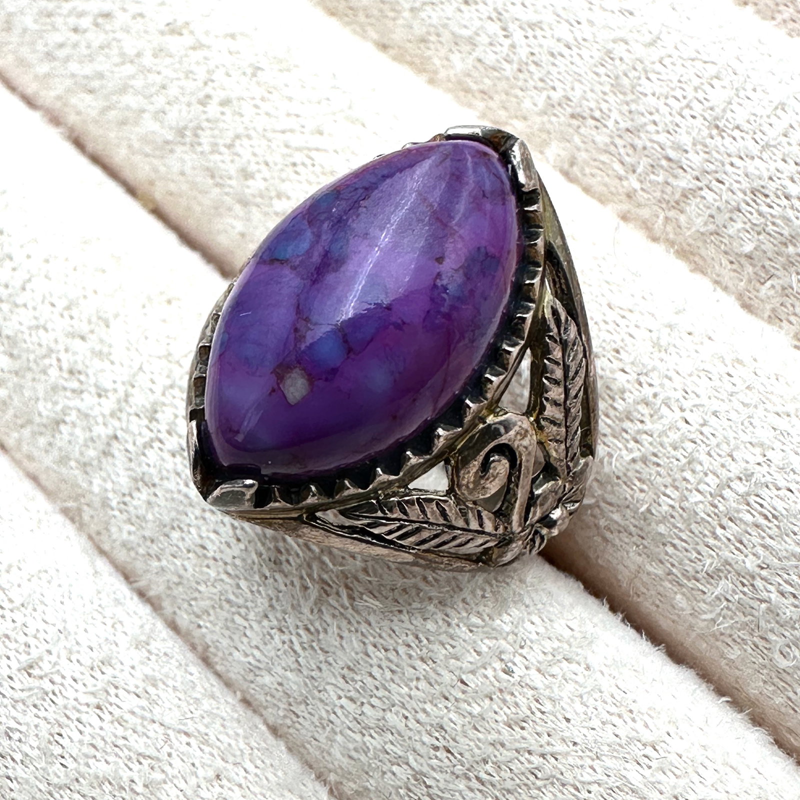 Purple Mohave Turquoise Sterling Silver Ring Size 6 Signed NR: Purple Mohave Turquoise Sterling Silver Ring Size 6 Signed NR