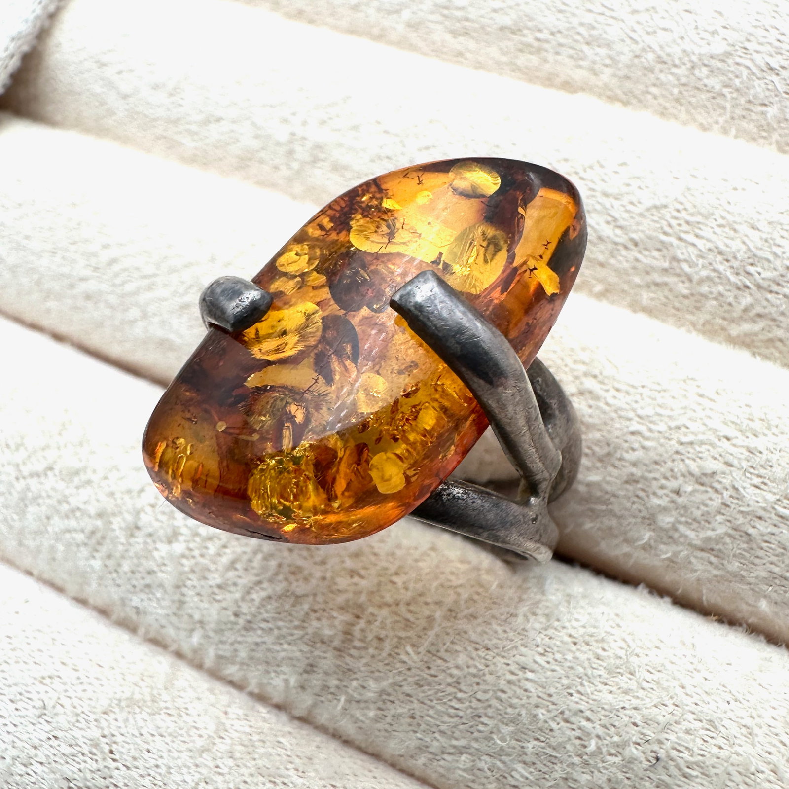 Vintage Artisan Mid Century Natural Amber Ring Size 8: Vintage Artisan Mid Century Natural Amber Ring Size 9