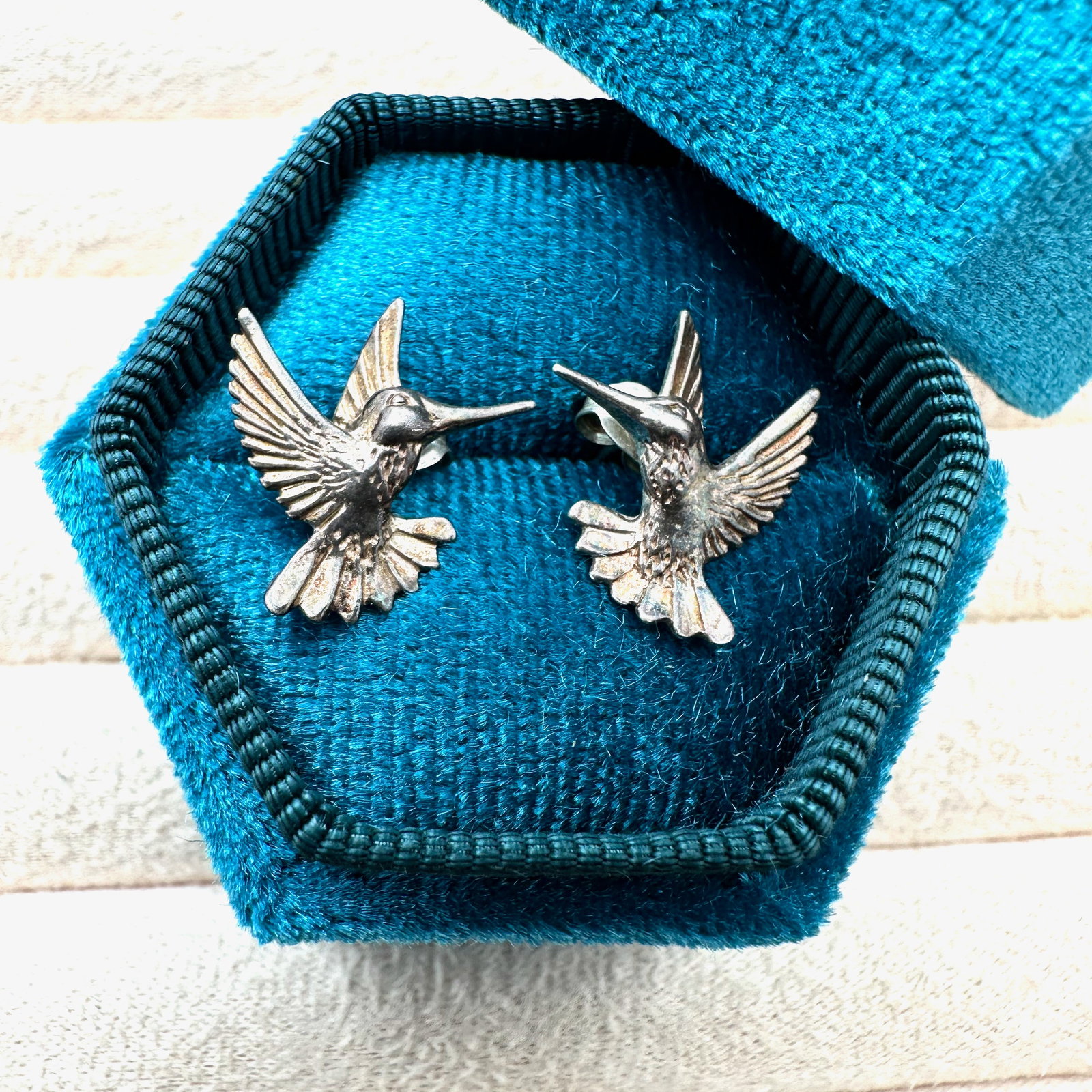 Vintage Humming Bird Sterling Silver Pierced Earrings Box Included: Vintage Humming Bird Sterling Silver Pierced Earrings Box Included
