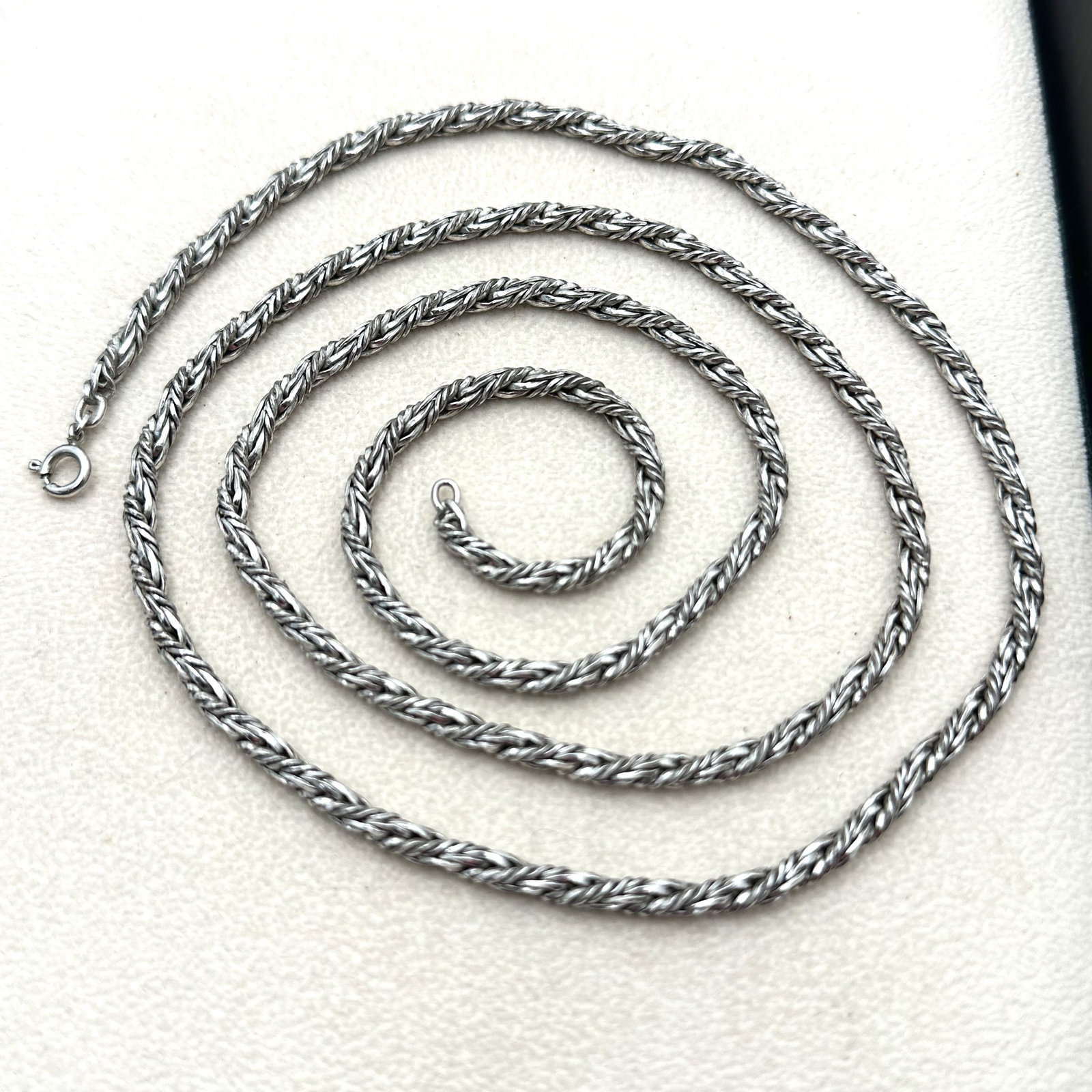 Heavy Sterling Silver Rope Chain Necklace 32 Inch Weight 50 Grams: Heavy Sterling Silver Rope Chain Necklace 32 Inch Weight 50 Grams