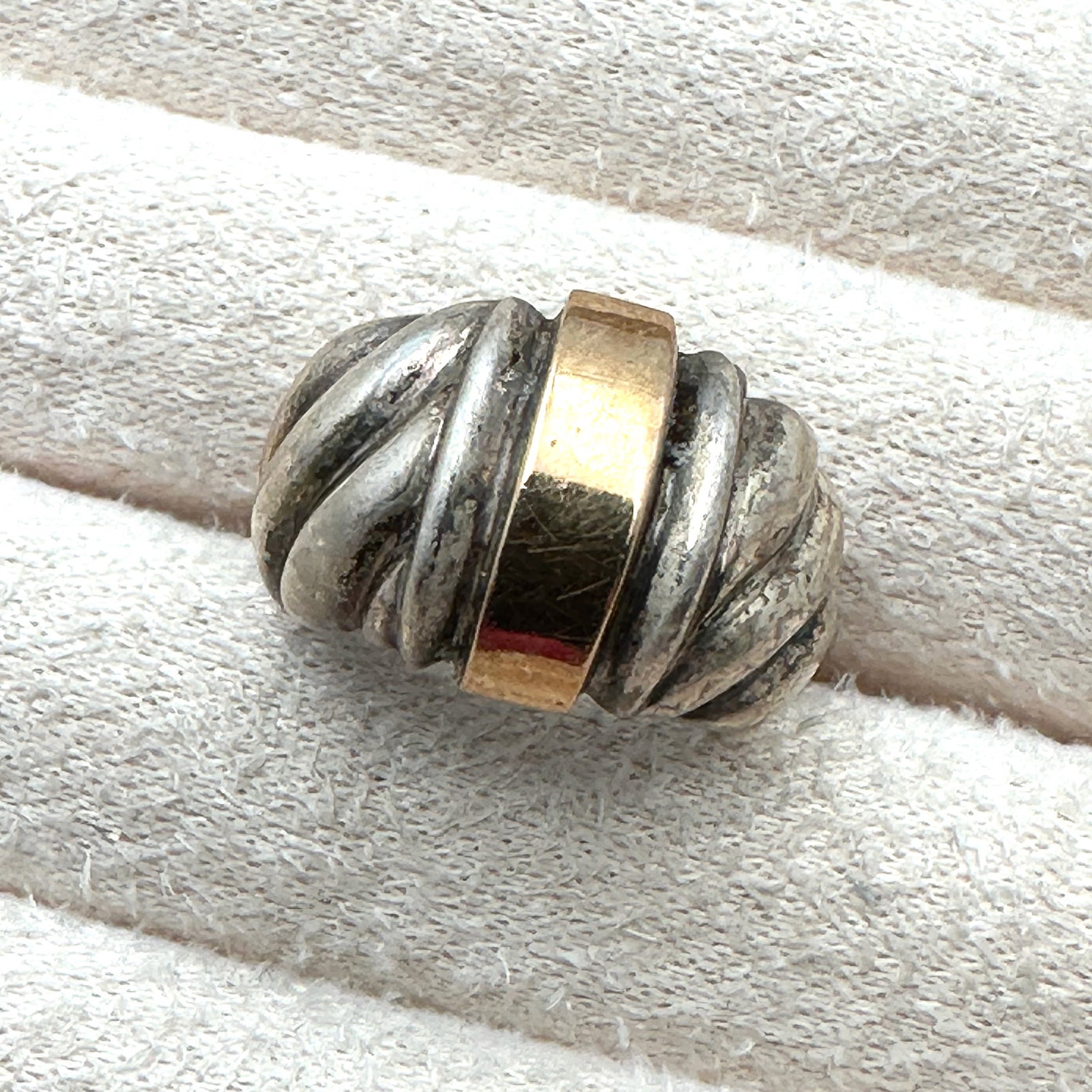 Vintage 14K Gold and Sterling Silver Ring Size 4 Petite Small Size or Pinkie Ring: Vintage 14K Gold and Sterling Silver Ring Size 4 Petite Small Size or Pinkie Ring