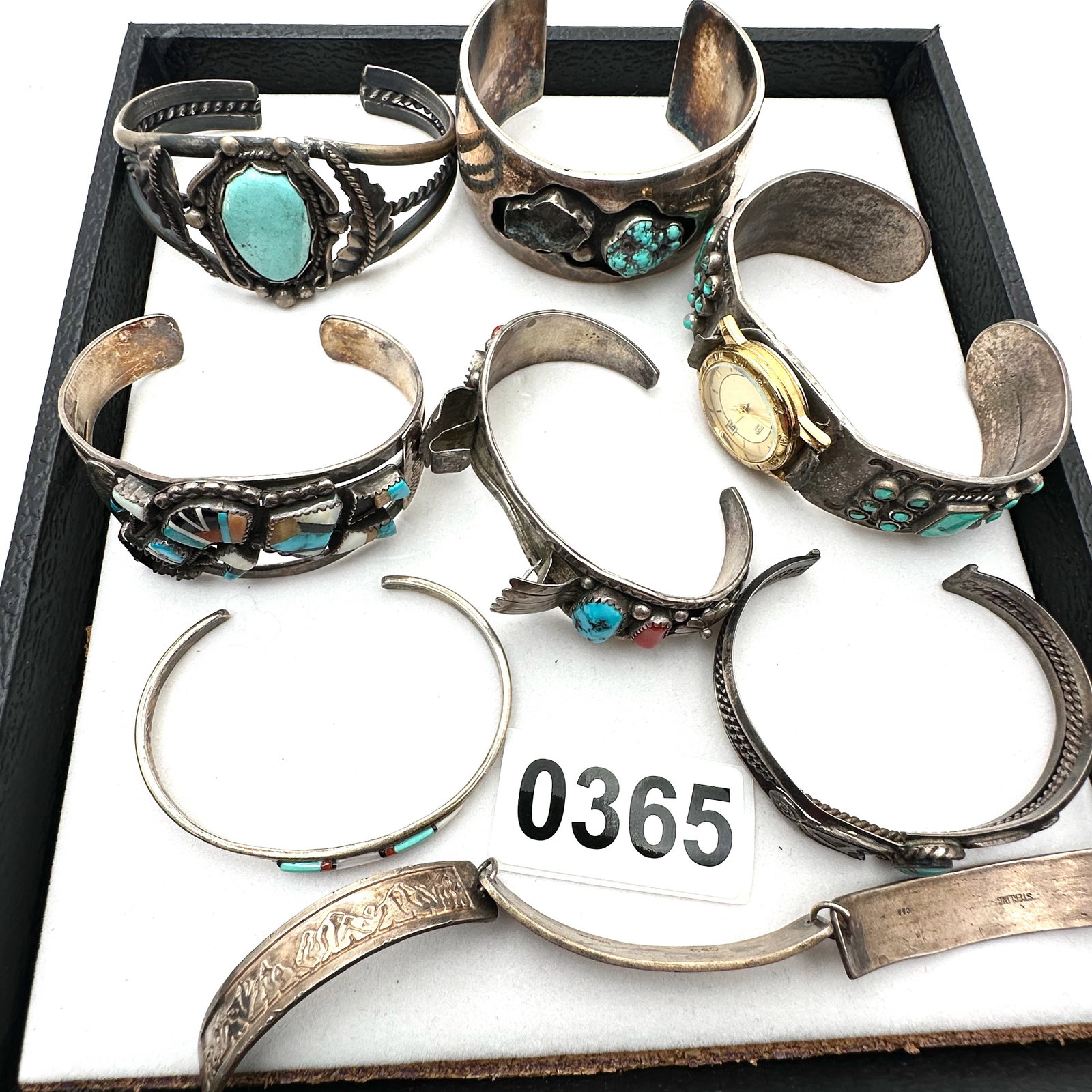 For Repair Native American Cuff Bracelets Total Weight 273 Grams: For Repair Native American Cuff Bracelets Total Weight 273 Grams