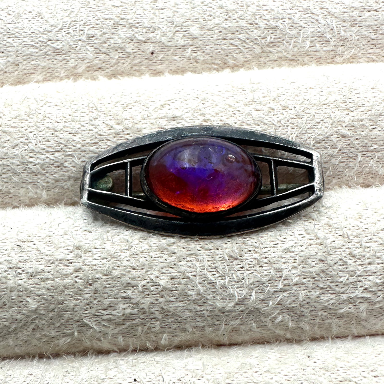 Antique Dragons Breath Glass Sterling Silver Brooch Pin 1.25 Inch: Antique Dragons Breath Glass Sterling Silver Brooch Pin 1.25 Inch