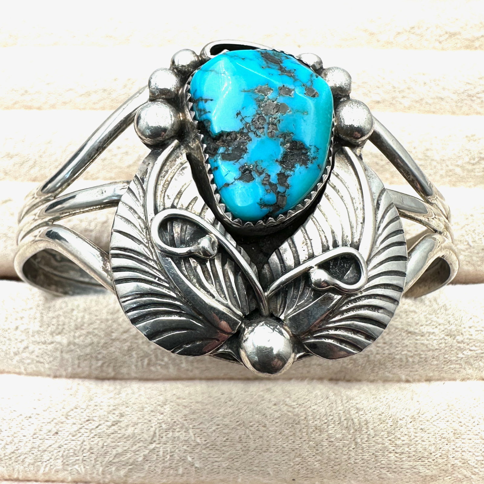 Vintage Native American Hallmarked P.M.? Turquoise Sterling Silver Cuff Bracelet Weight 35 Grams (1 of 9)